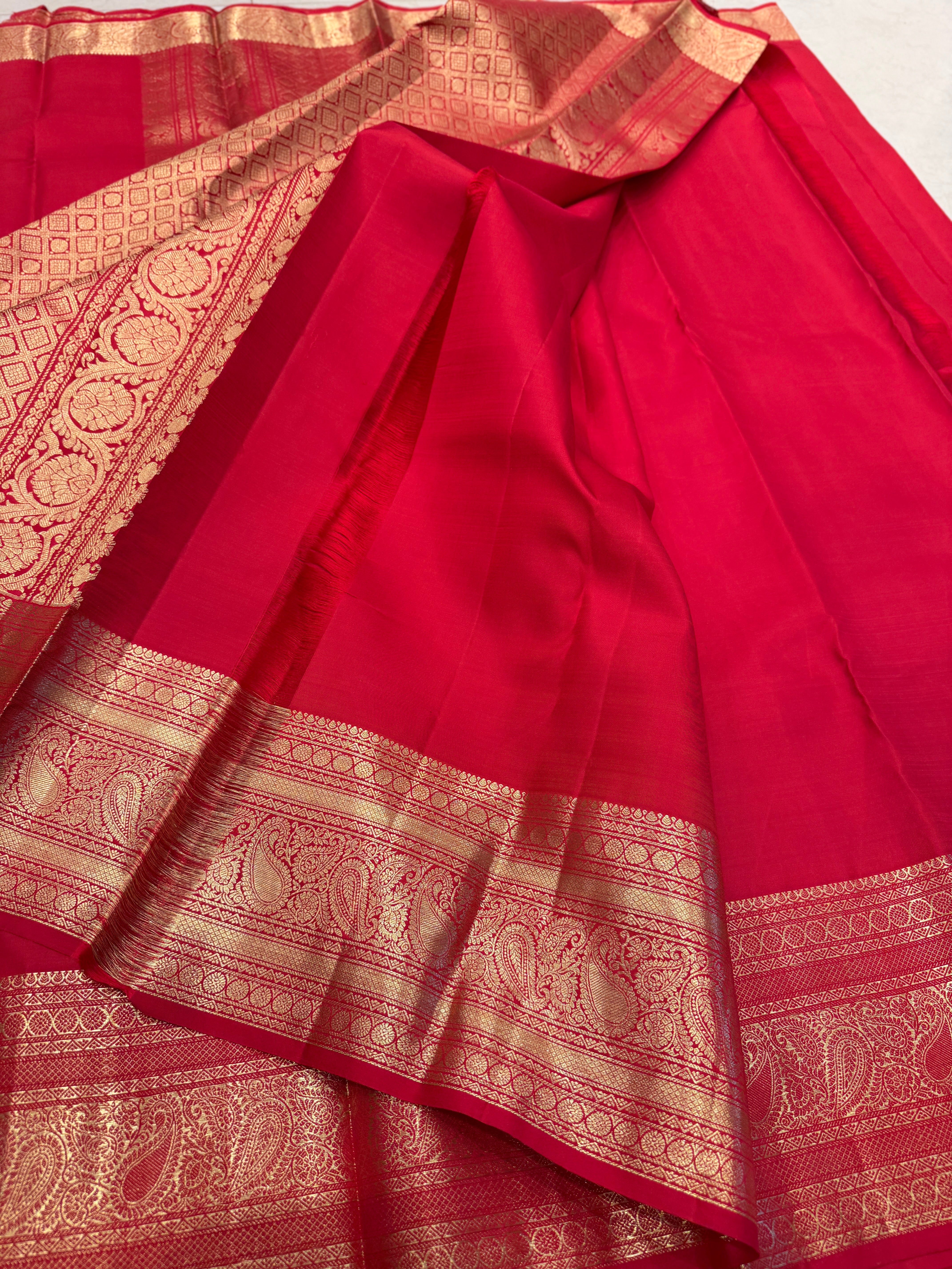 Red Peacock Motif Handloom Pure Silk Kanjivaram Saree
