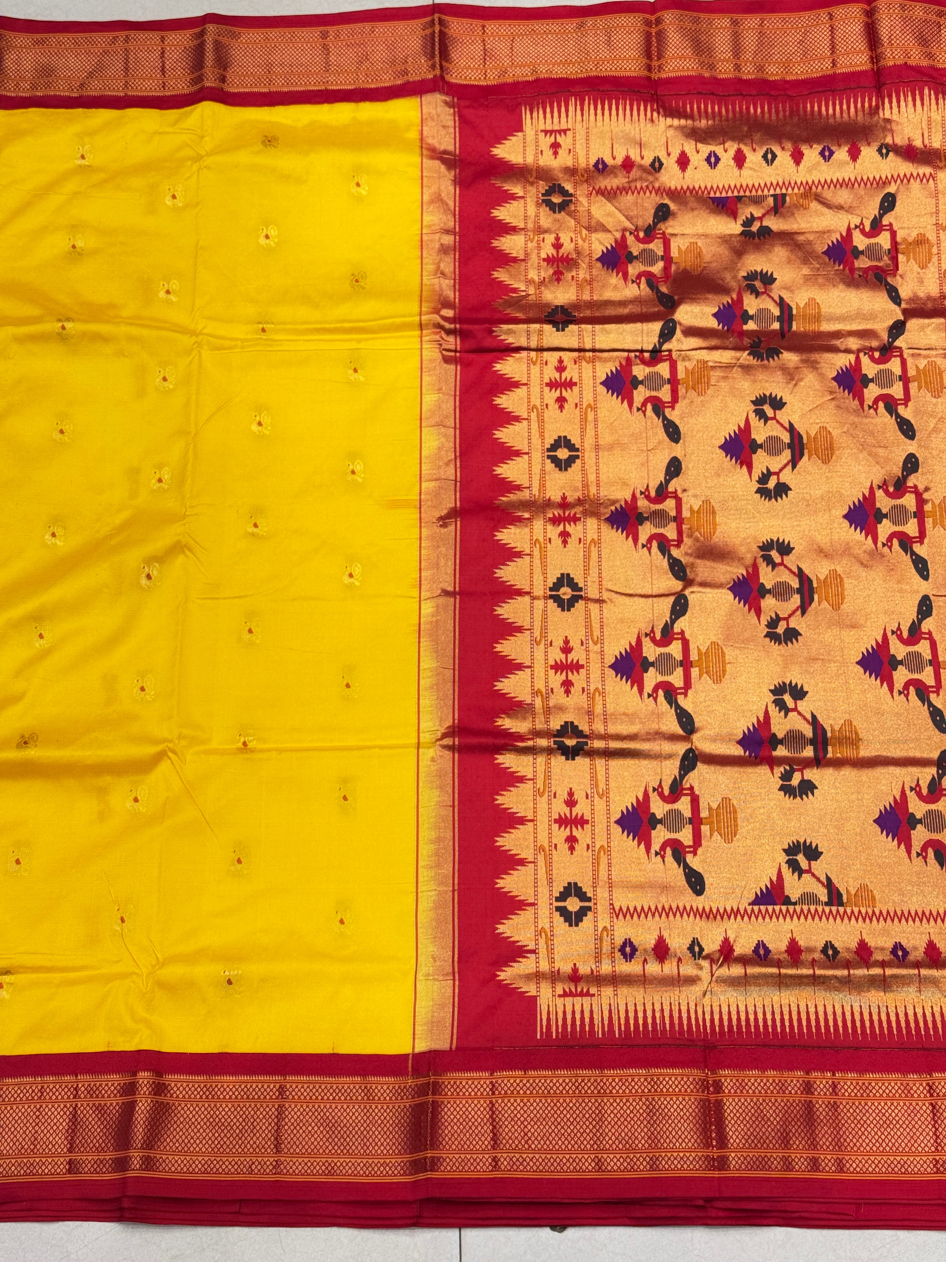 Yellow Red Morbangdi Paithani Saree