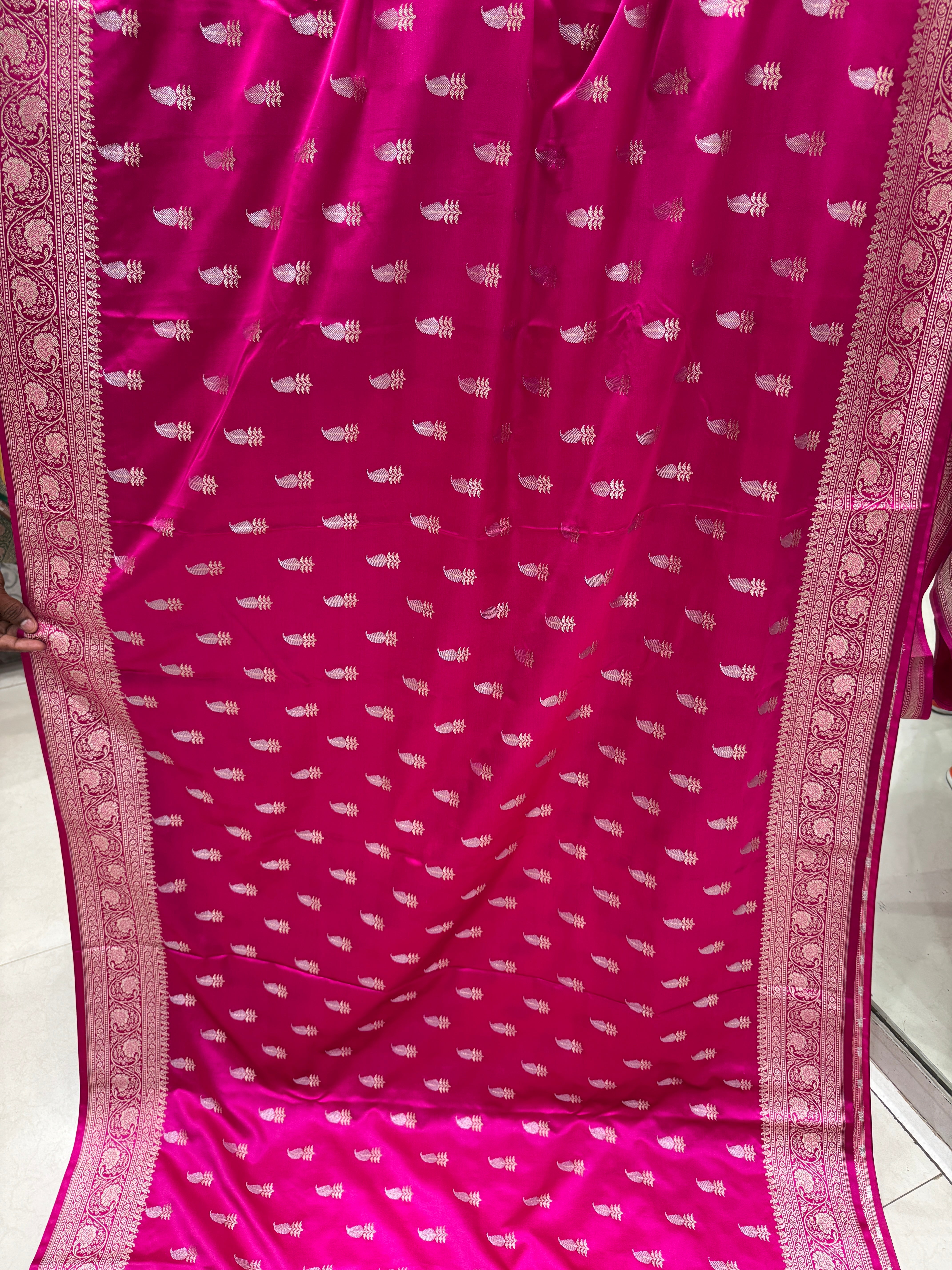 Rani Pink Banarasi Silk Sona Roopa Buttis Saree