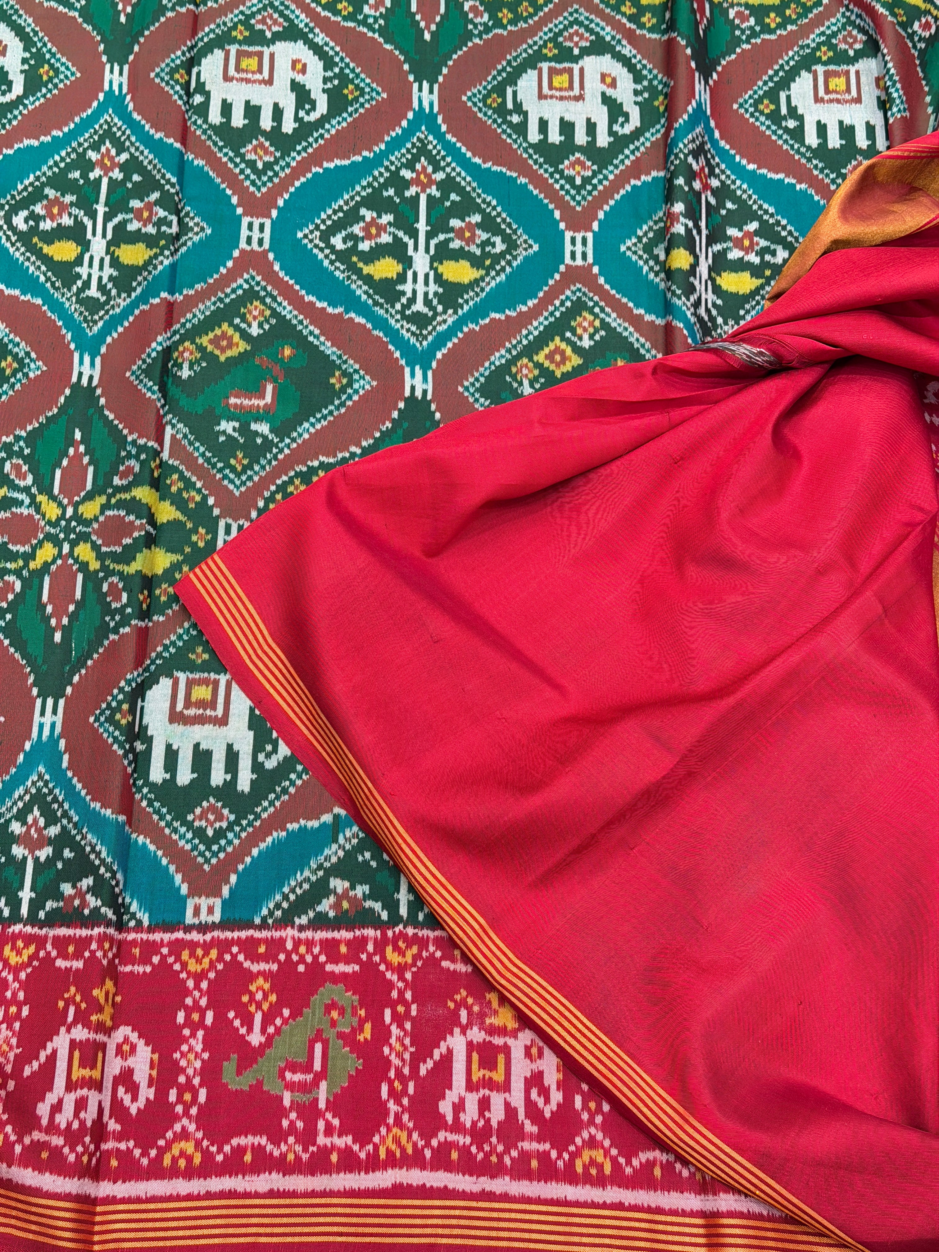 Bottle Green Astkone Figure Pure Silk Patan Patola Handloom Saree