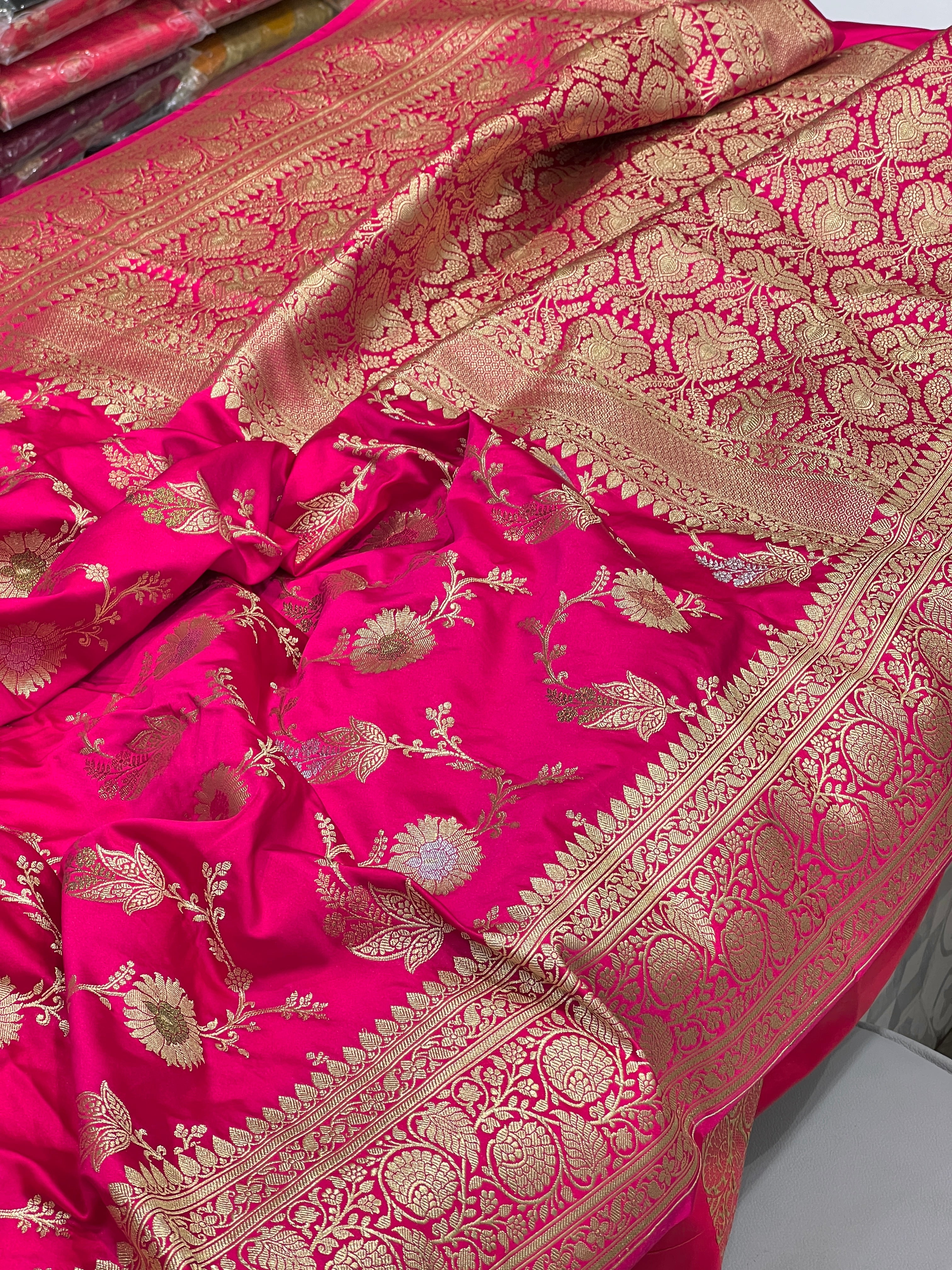 Rani Banarasi Meena Flower Jaal Saree