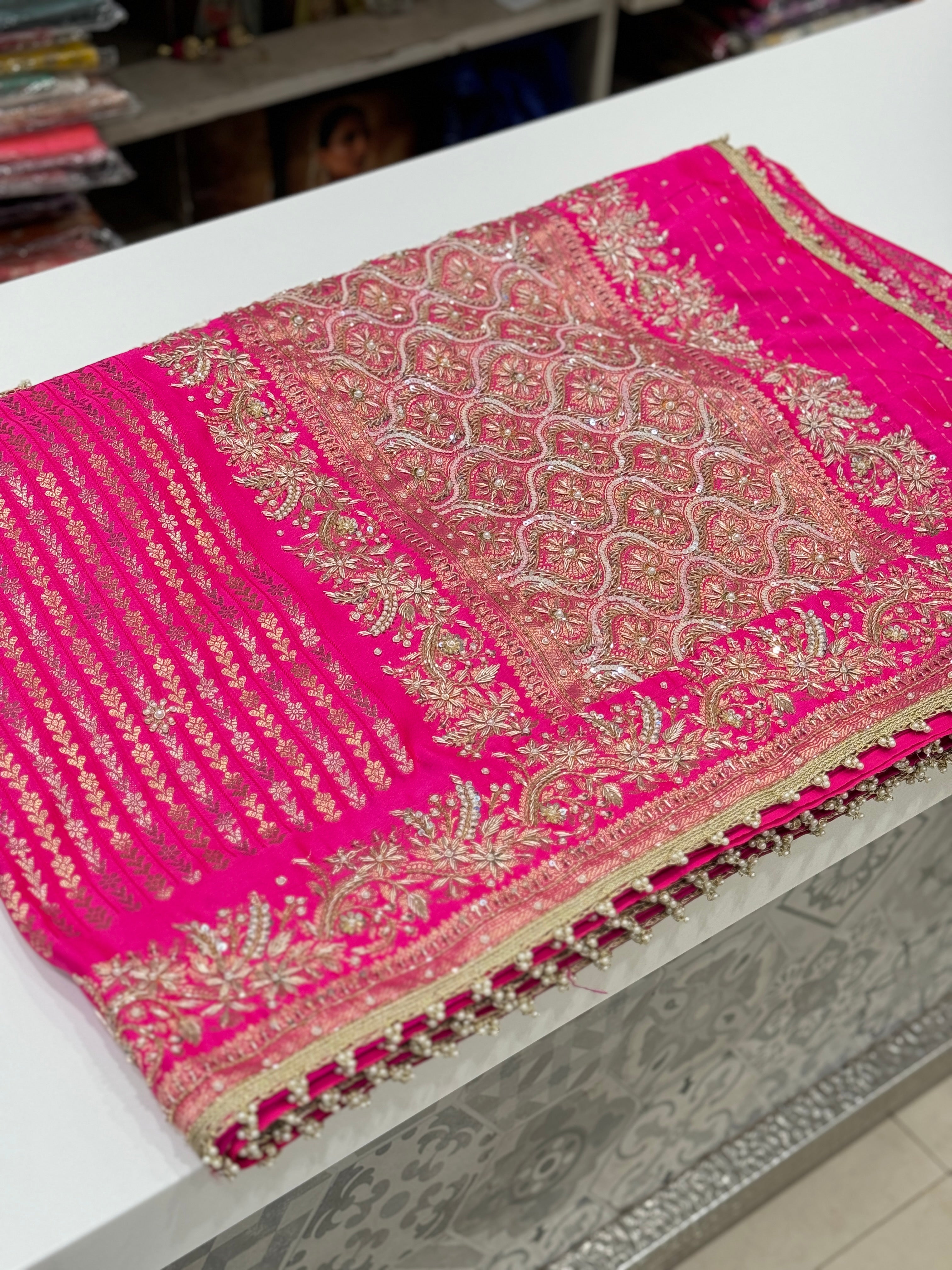 Rani Banarasi Line Weave Hand Embroidery Saree