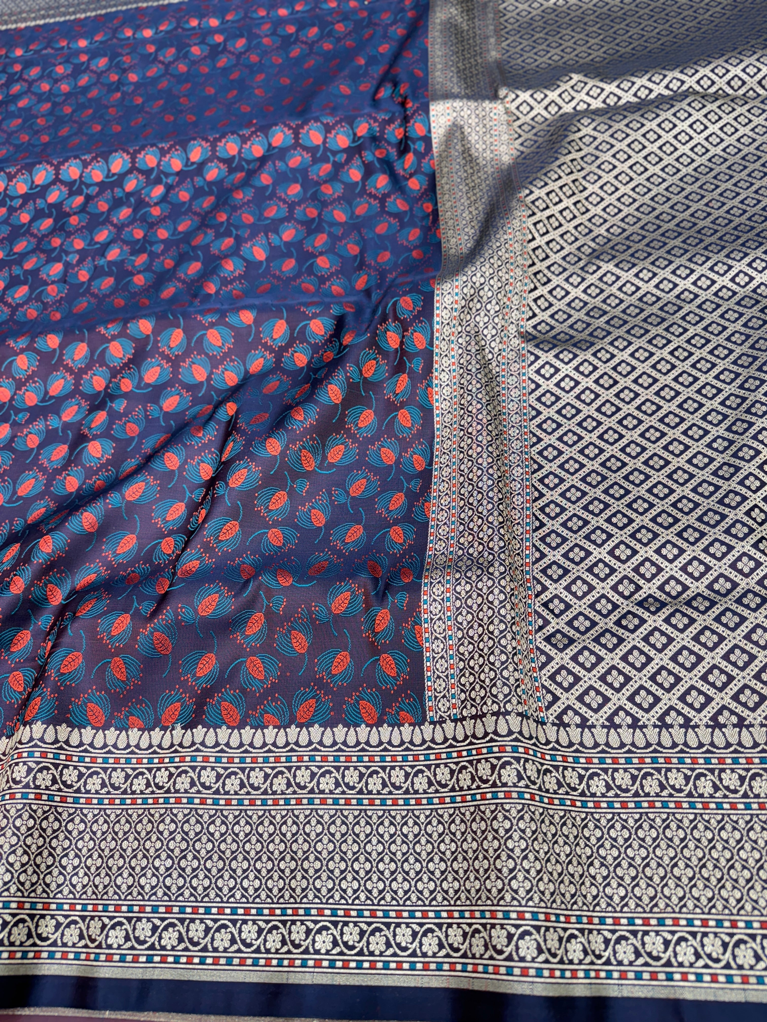 Blue Contemporary Banarasi Mushru Contrast Resham Saree