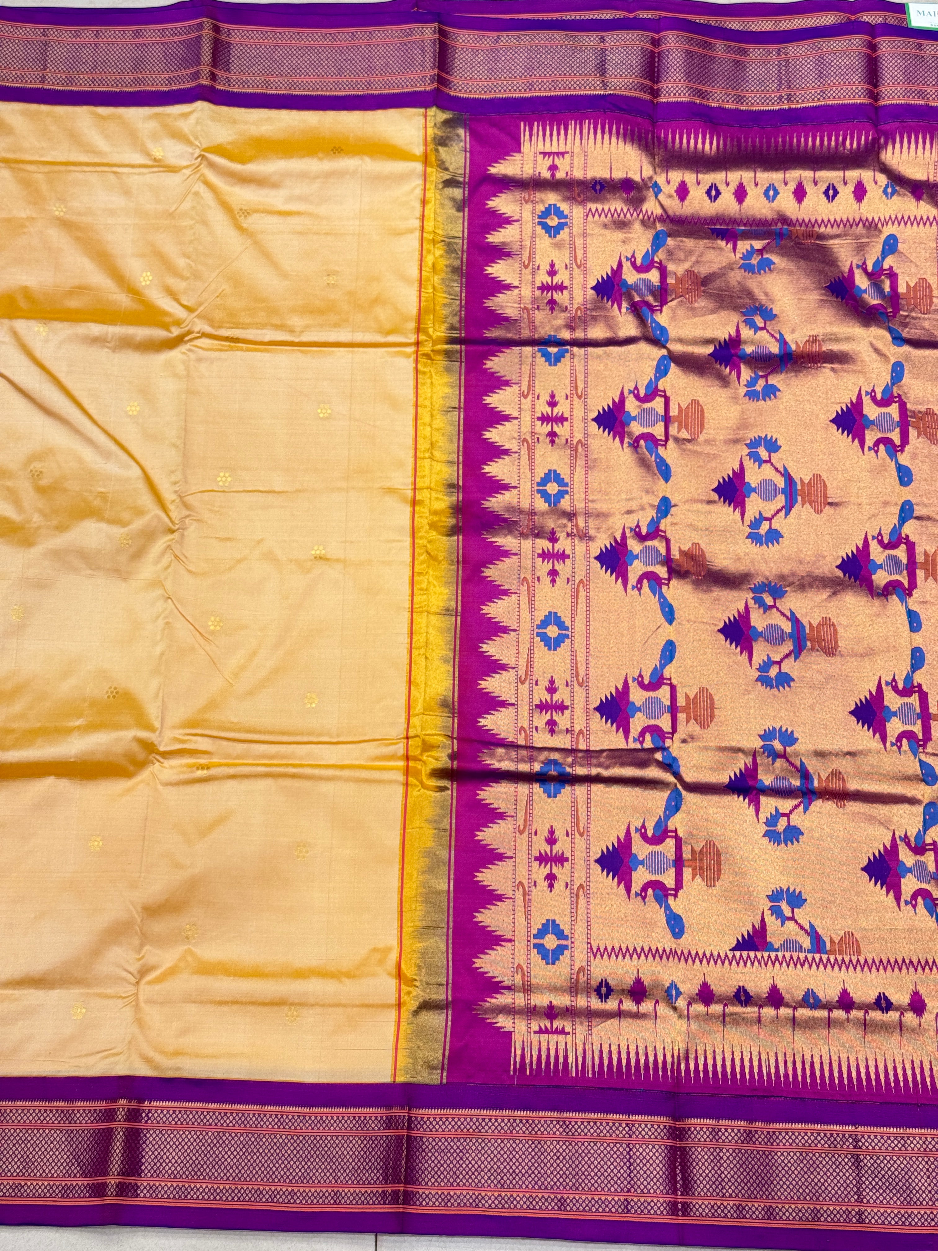 Beige Violet Morbangdi Paithani Saree