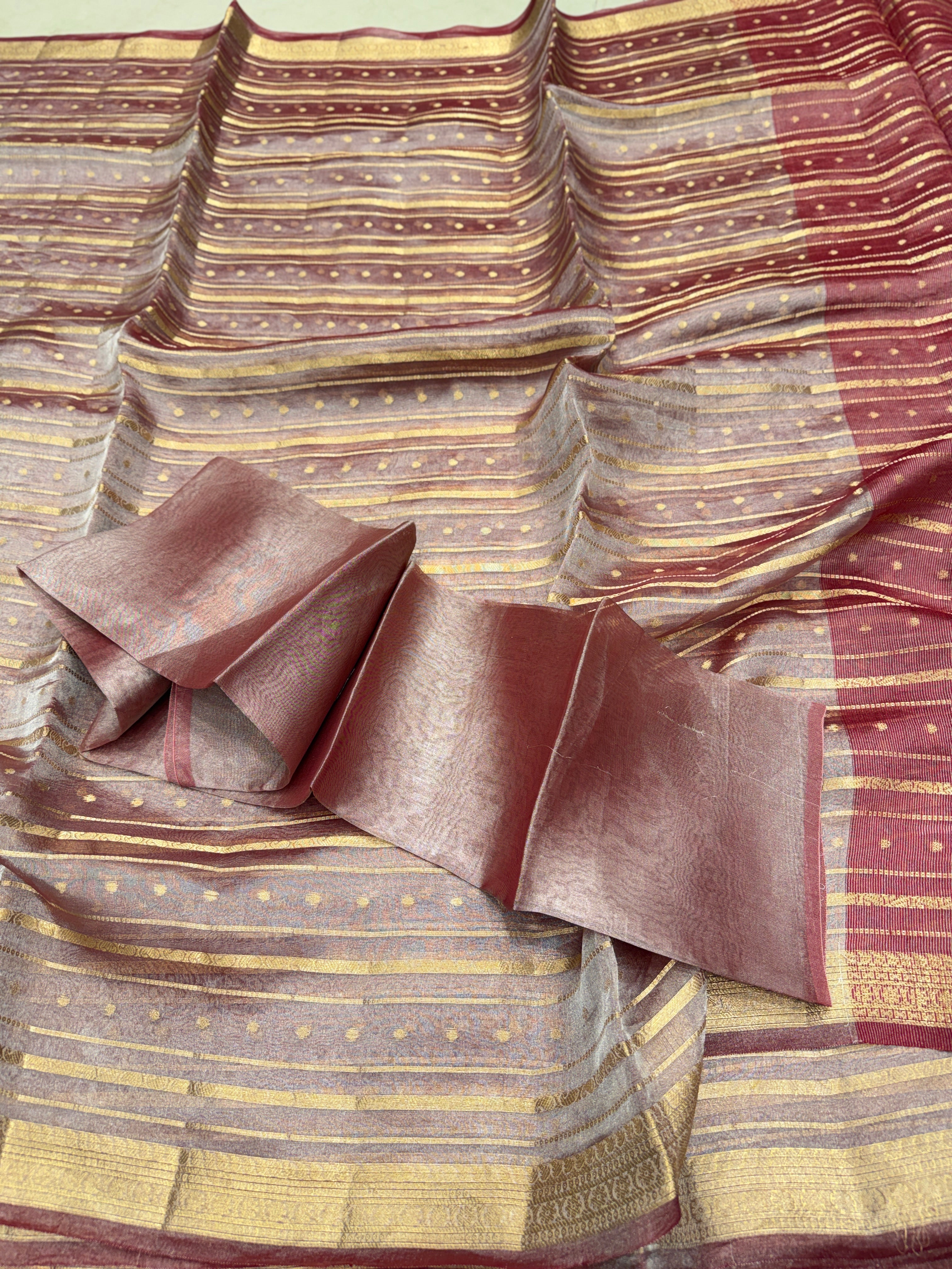 Red Contemporary Tissue Banarasi Weaved Saree