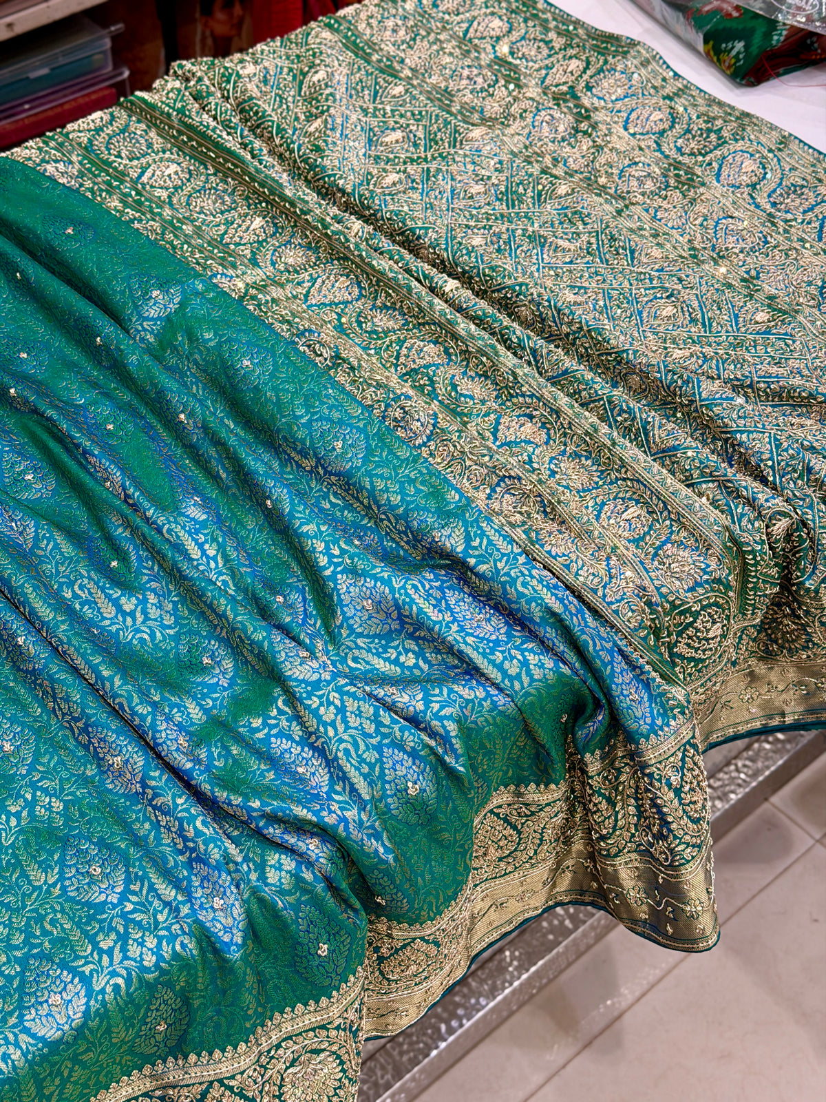 Rama Green Pure Silk Kanjivaram Zardosi Hand Embroidery Saree