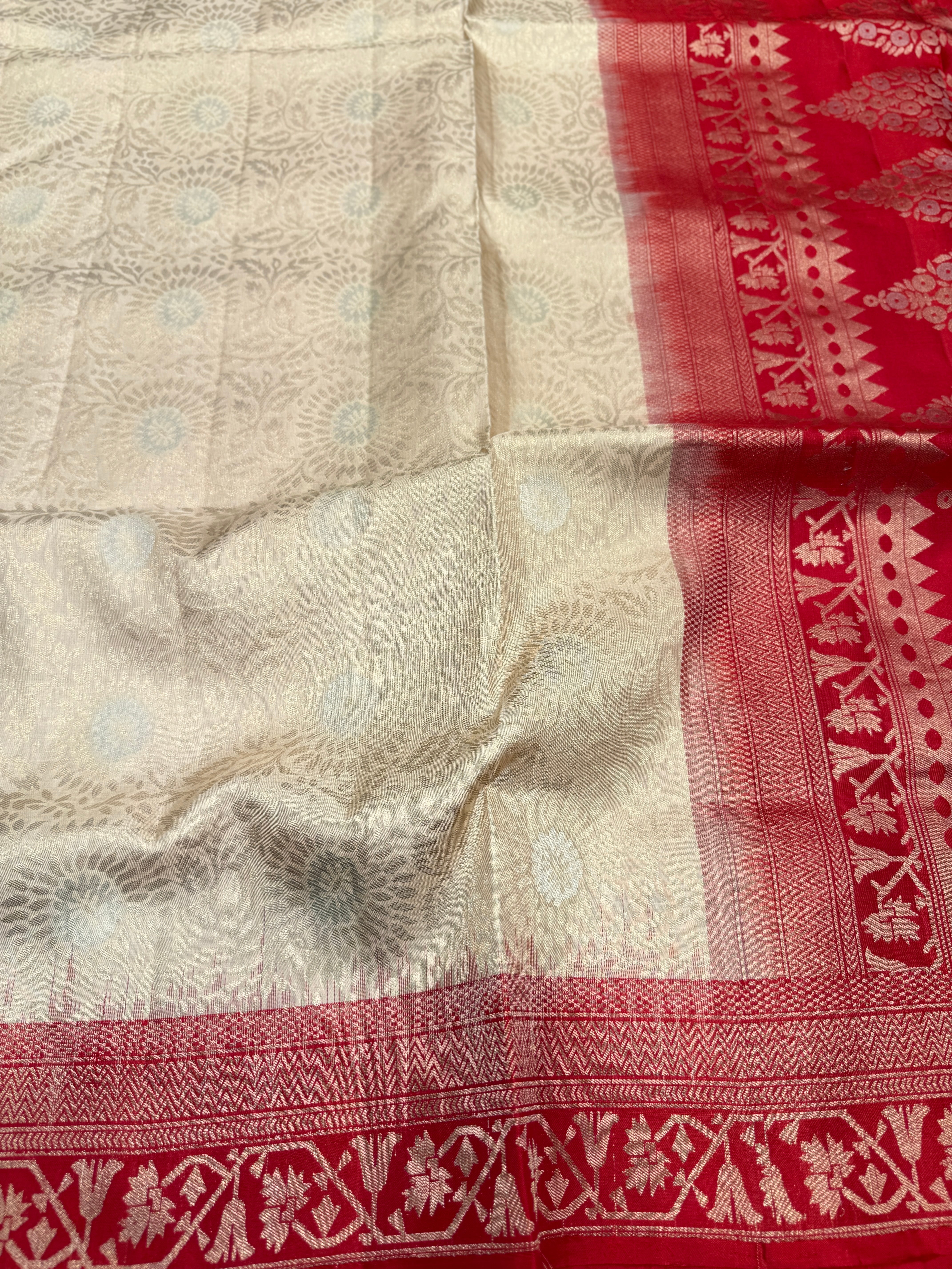 Beige Red Brocade Jaal Handloom Kanchipuram Pure Silk Saree