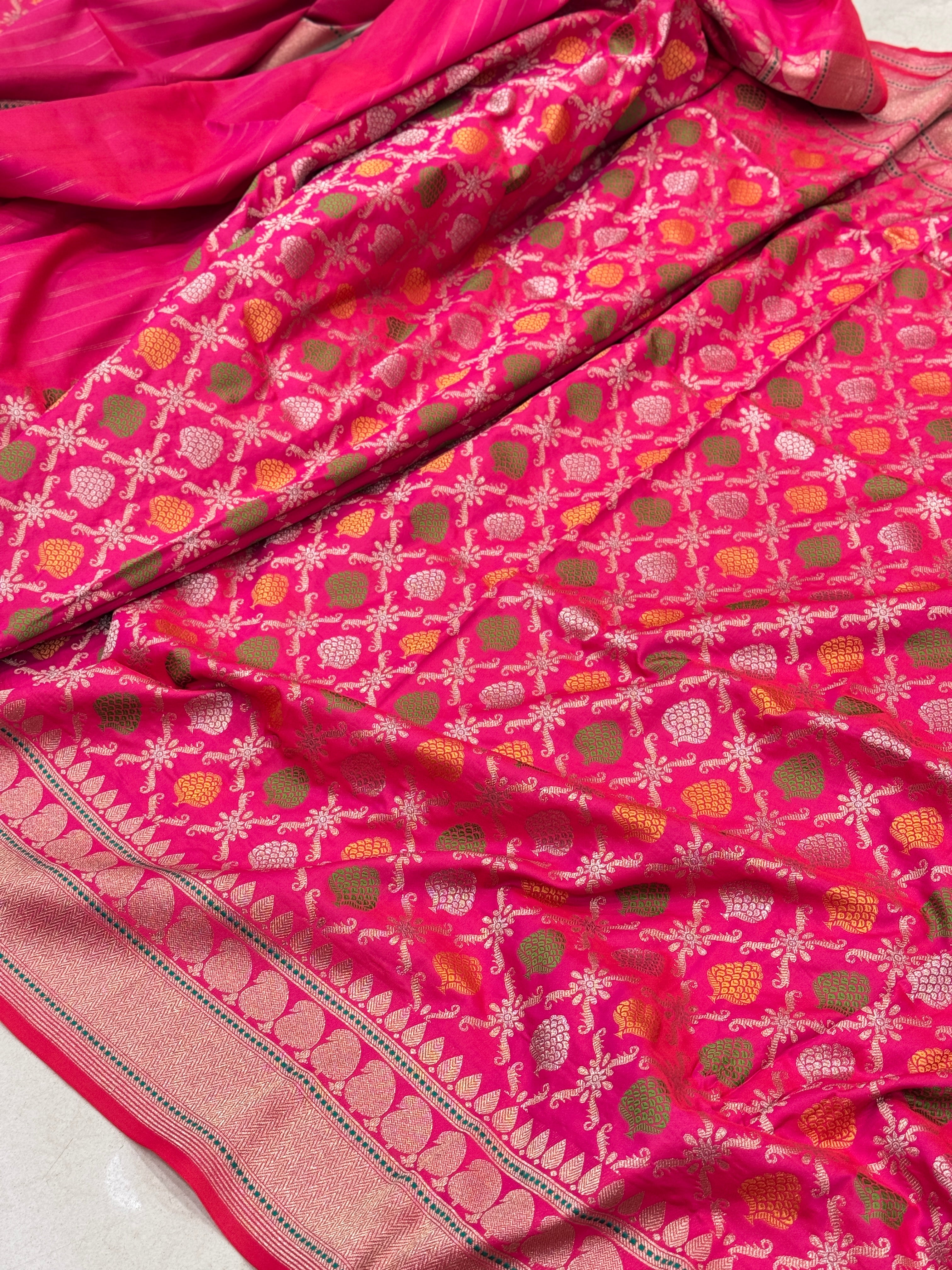 Rani Pine Butta Banarasi Silk Saree