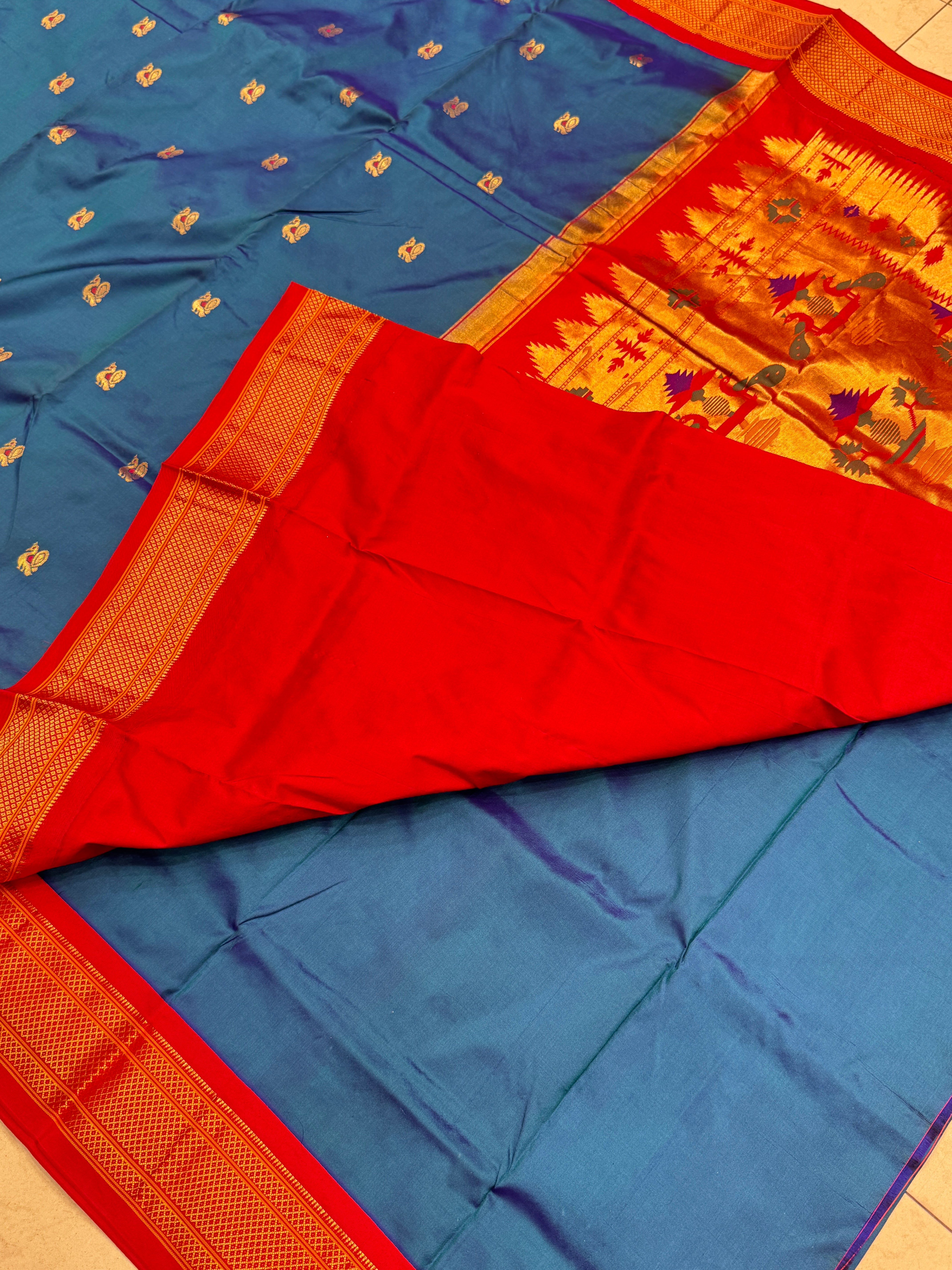 Blue Red Morbangdi Paithani Saree