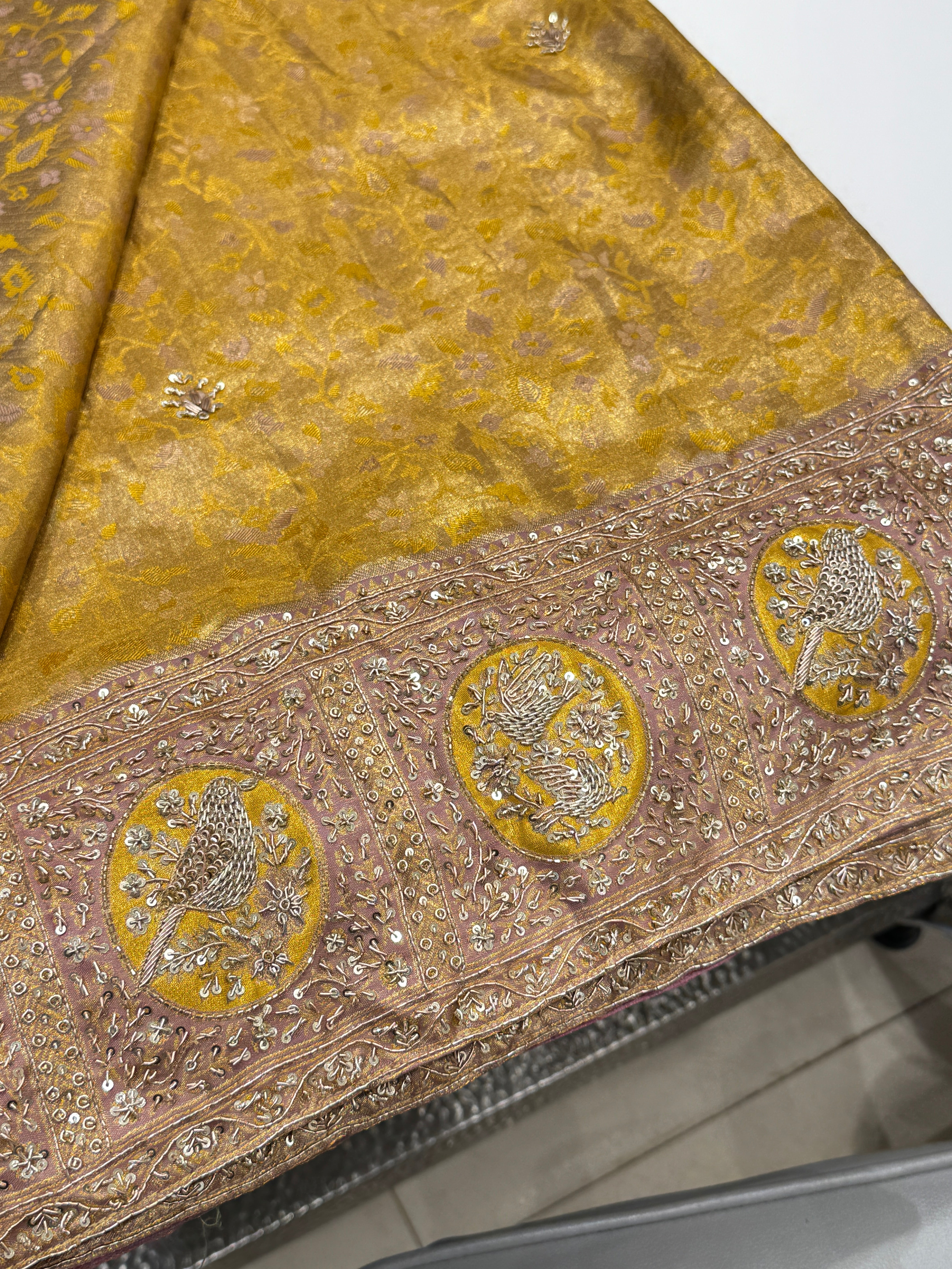 Kanjivaram Hand Embroidery Zardosi Saree