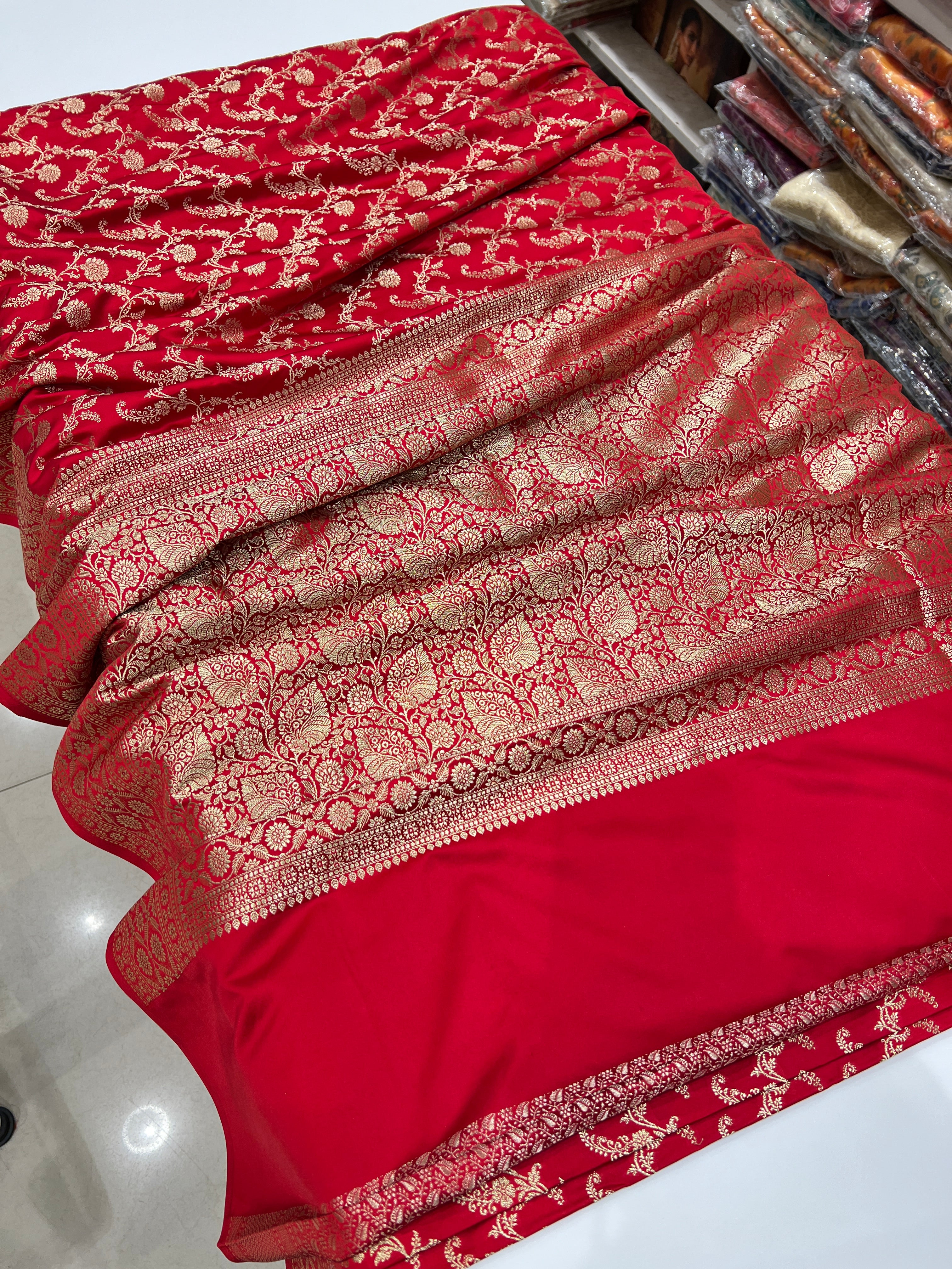 Red Banarasi Silk Leaf Pallu Saree