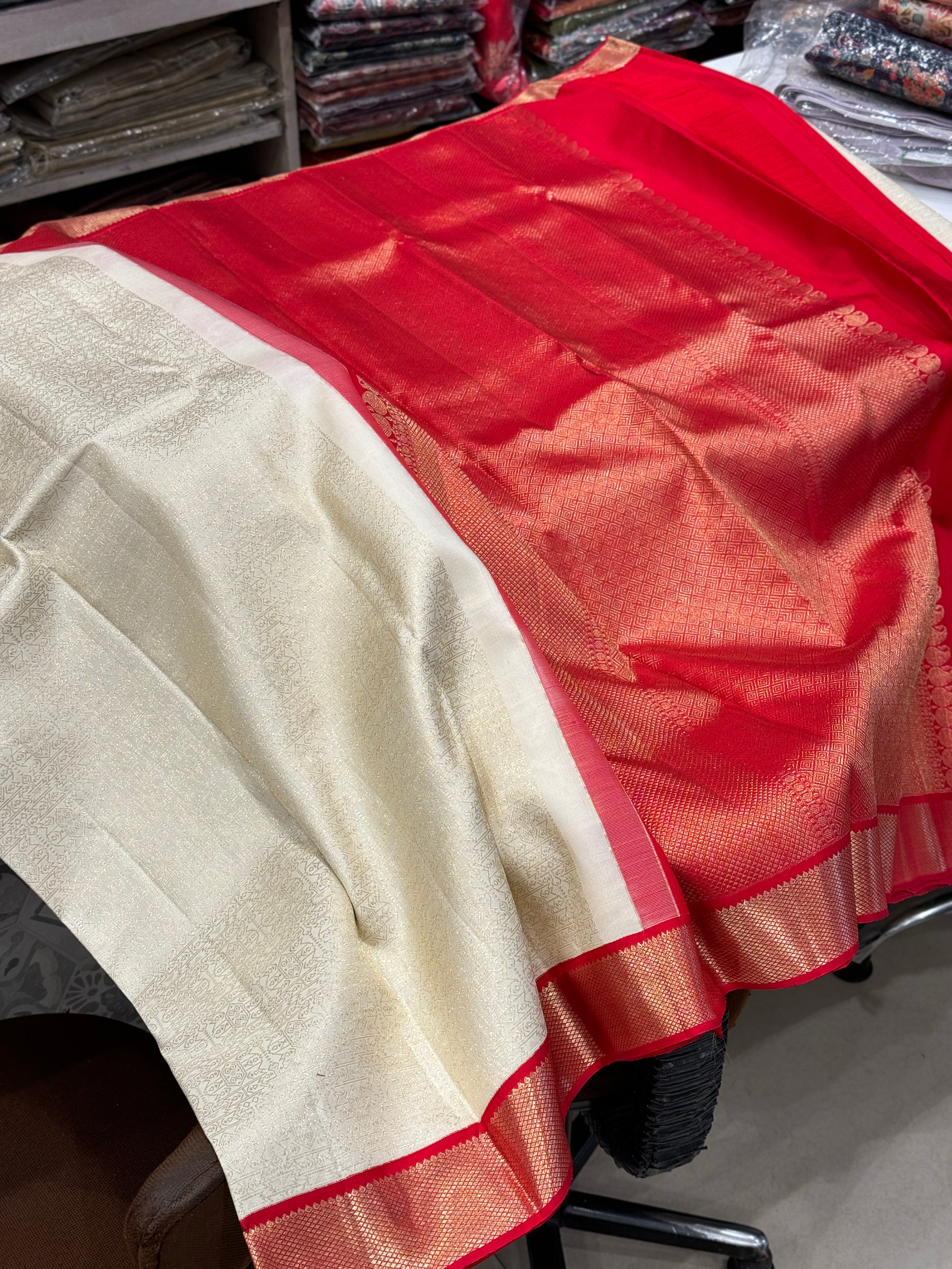 Handloom Silk Red Pallu Kanjivaram