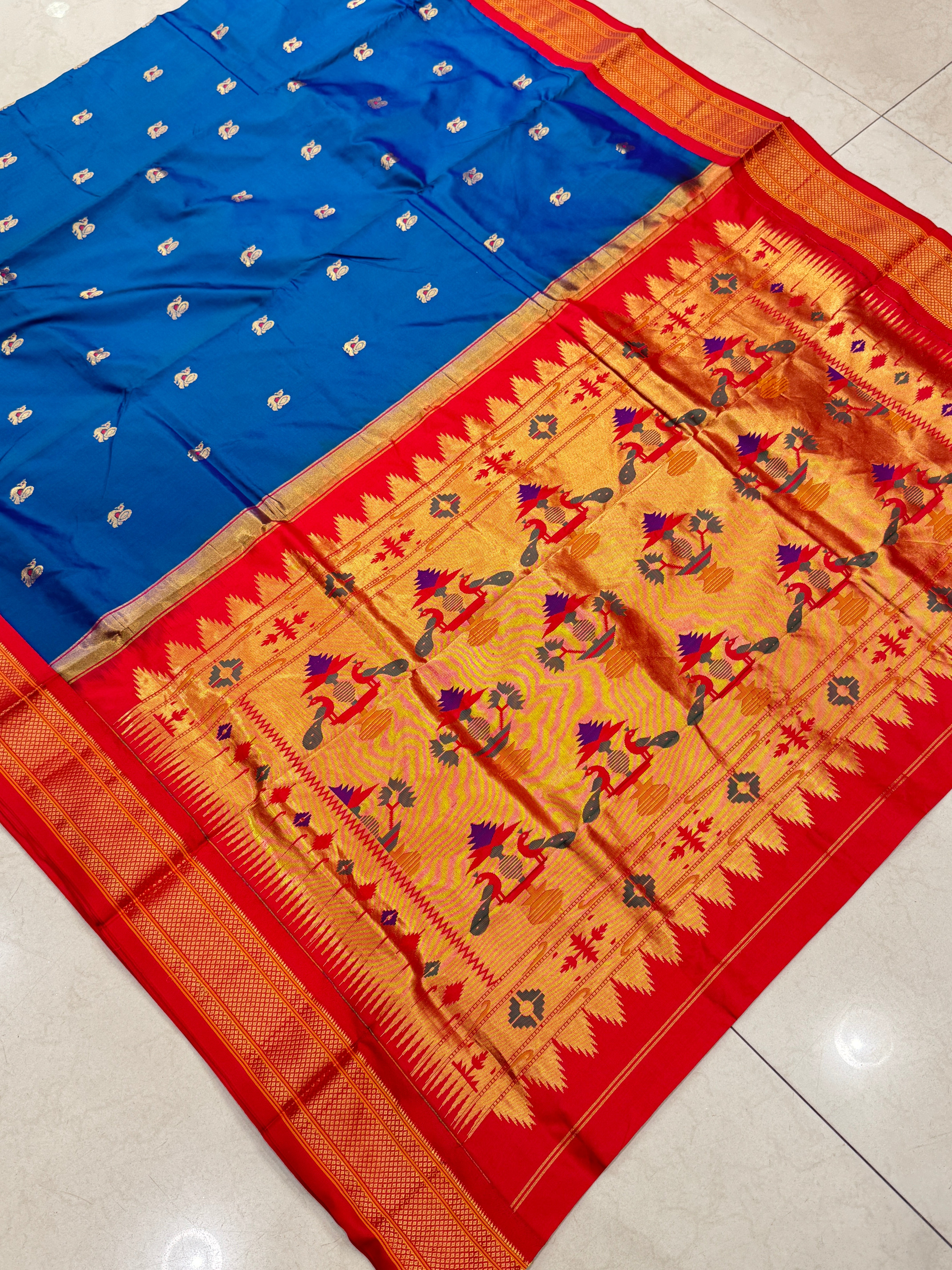 Blue Red Morbangdi Paithani Saree