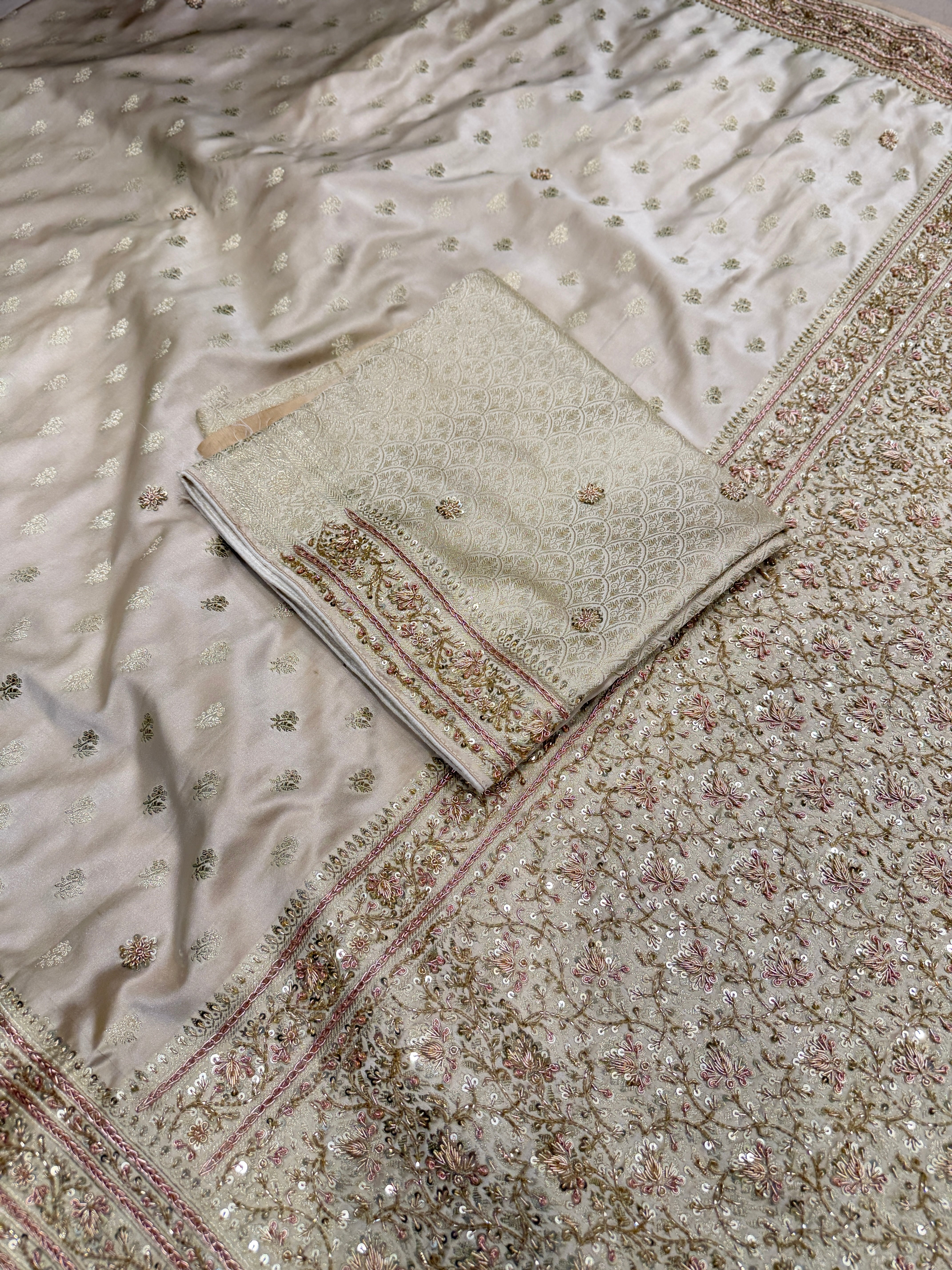 Beige Banarasi Buttis Zardosi Chain Hand Embroidery Saree