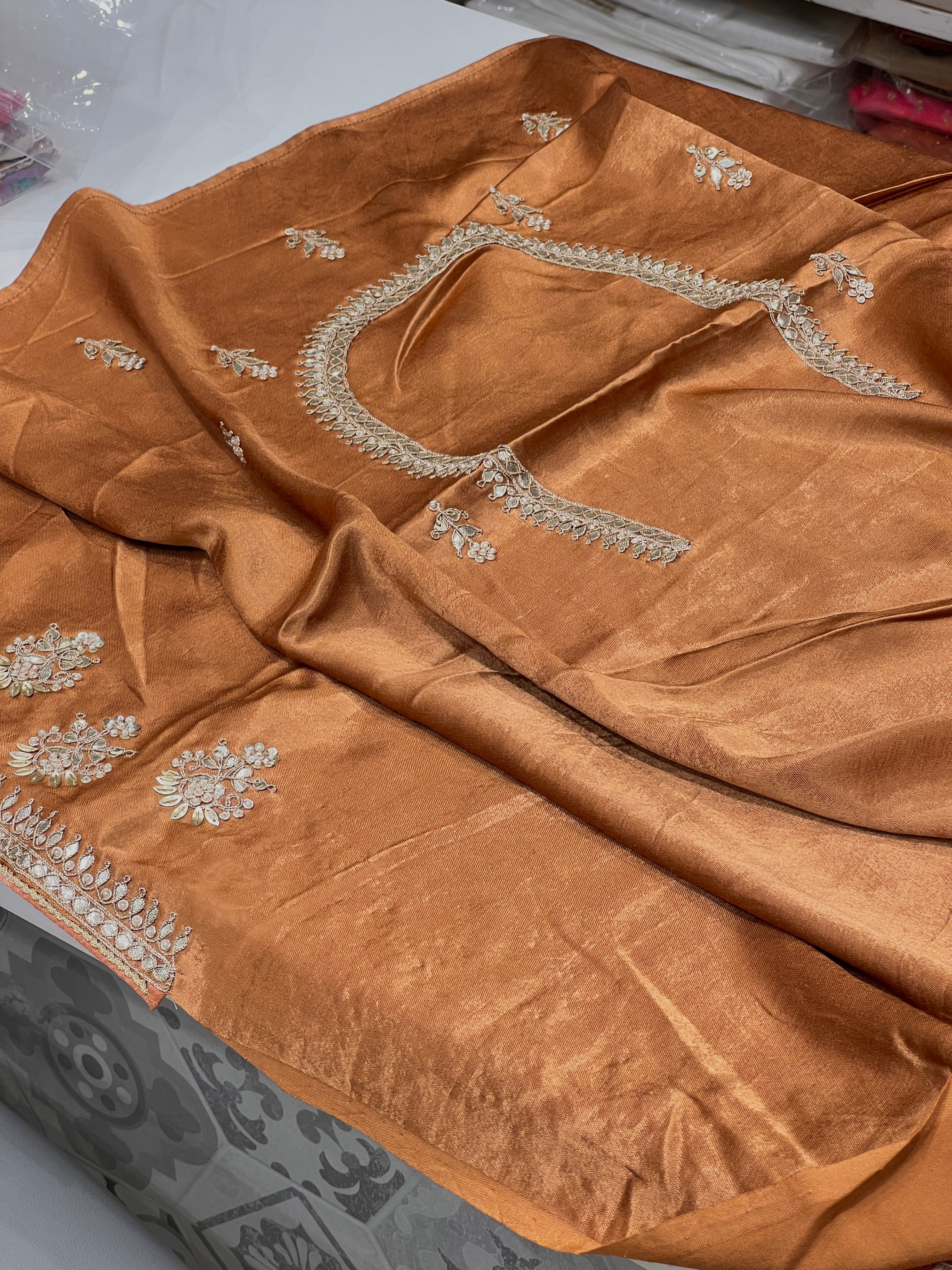 Crushed Tissue Gotapatti Saree