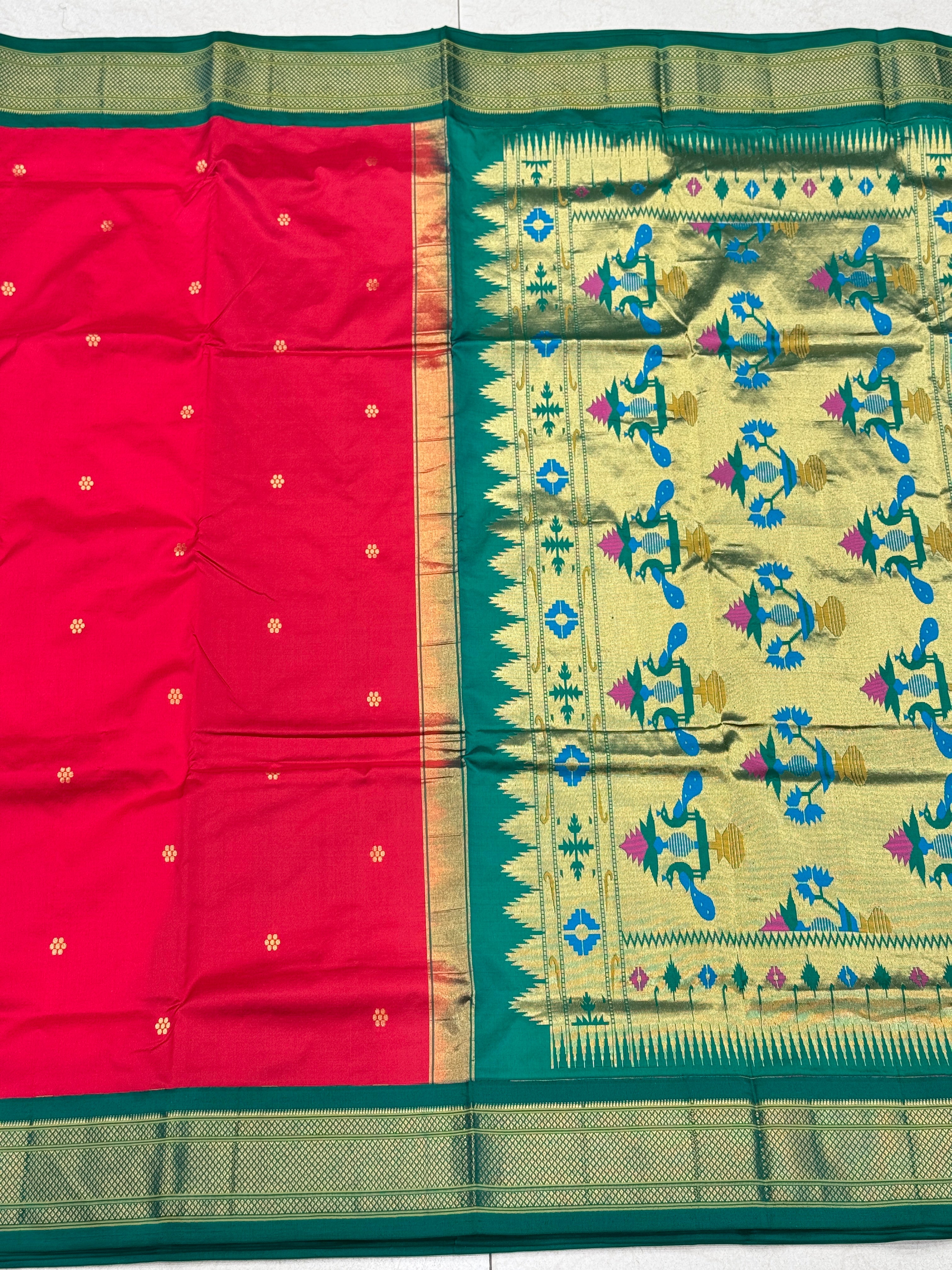 Red Green Morbangdi Pure Silk Paithani Saree