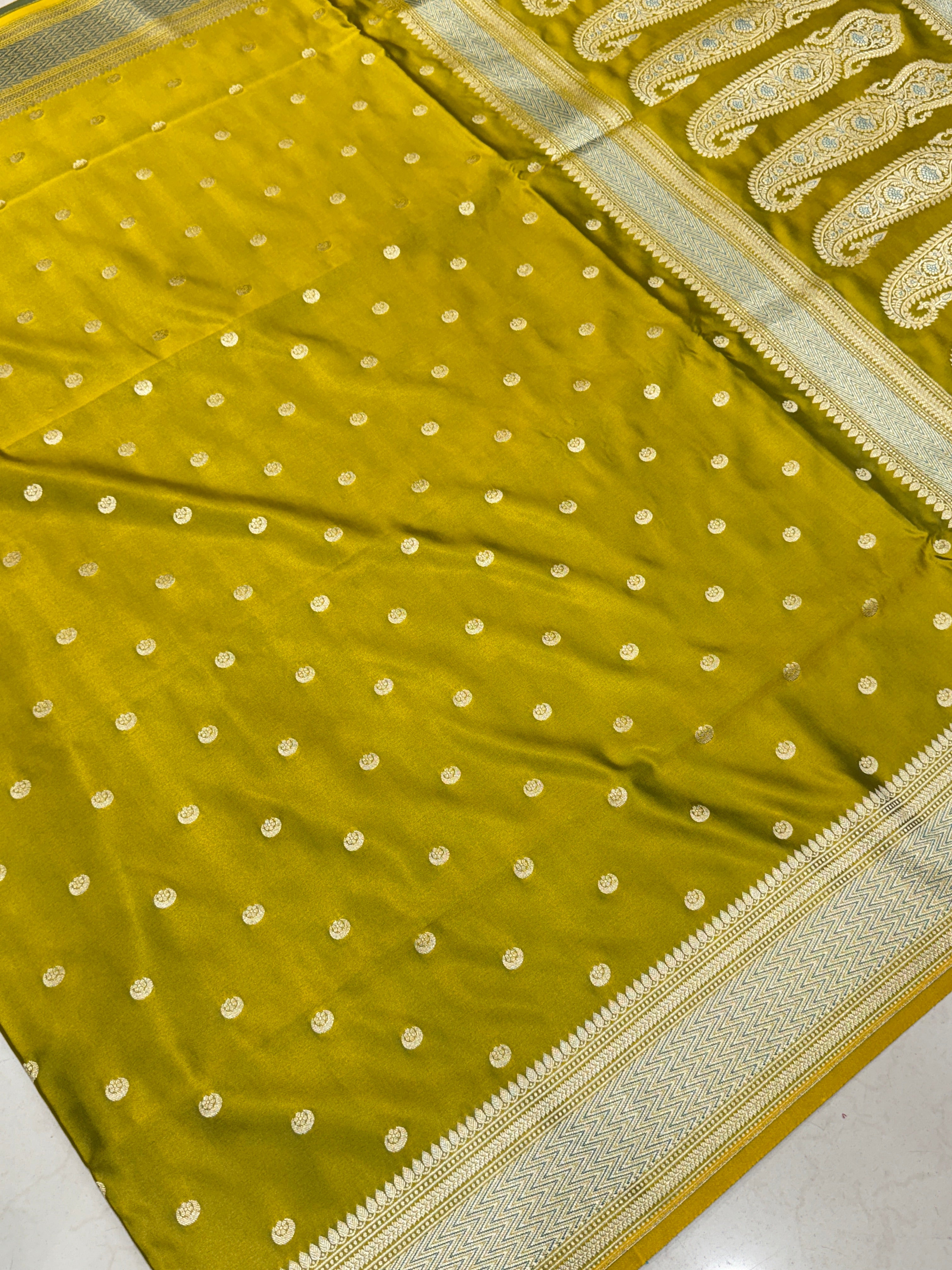 Greenish Yellow Banarasi Small Chand Butti Saree