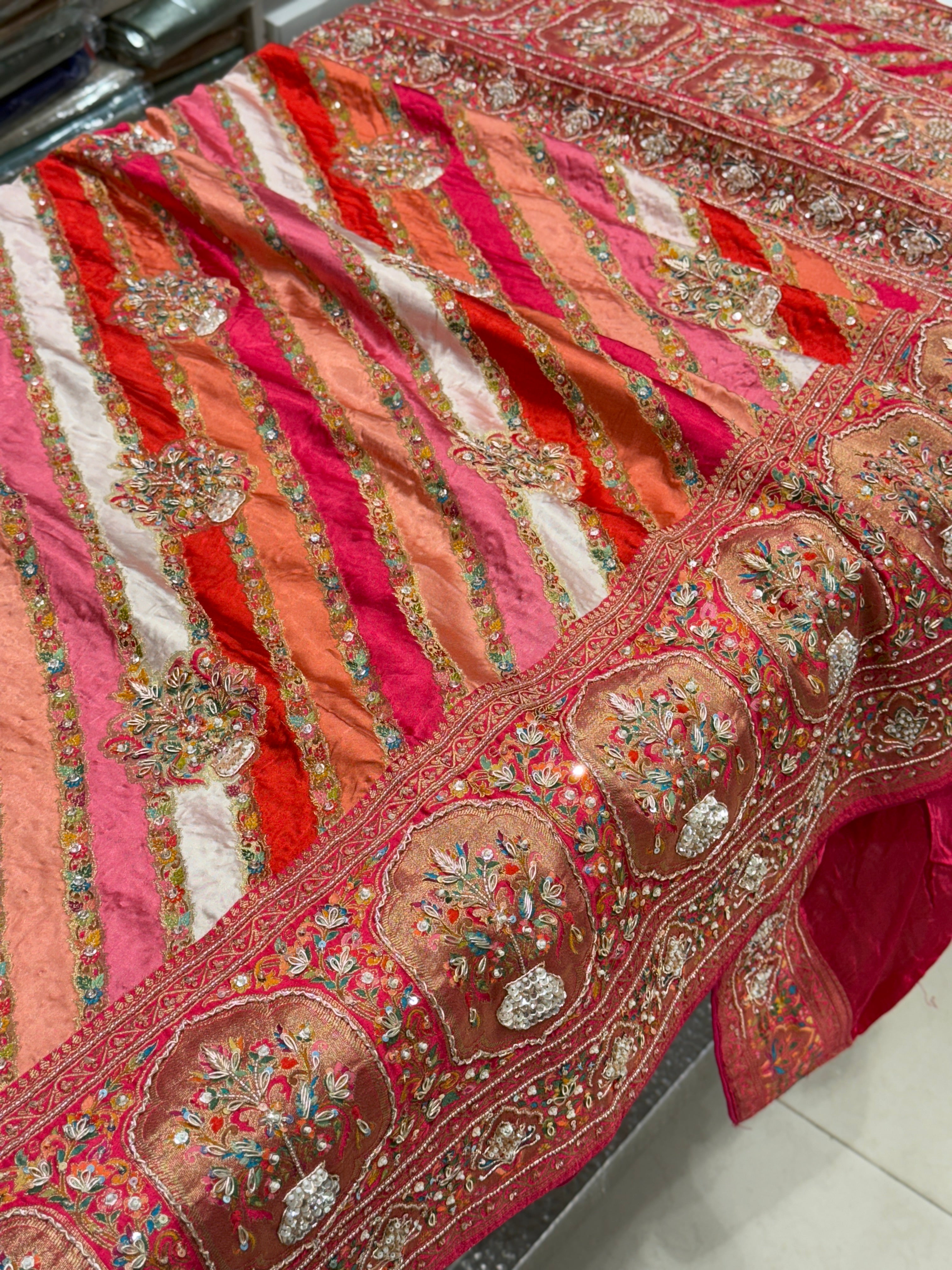 Khushi Kapoor Inspired Big Border Banarasi Modal Rangkat Embroidery Saree