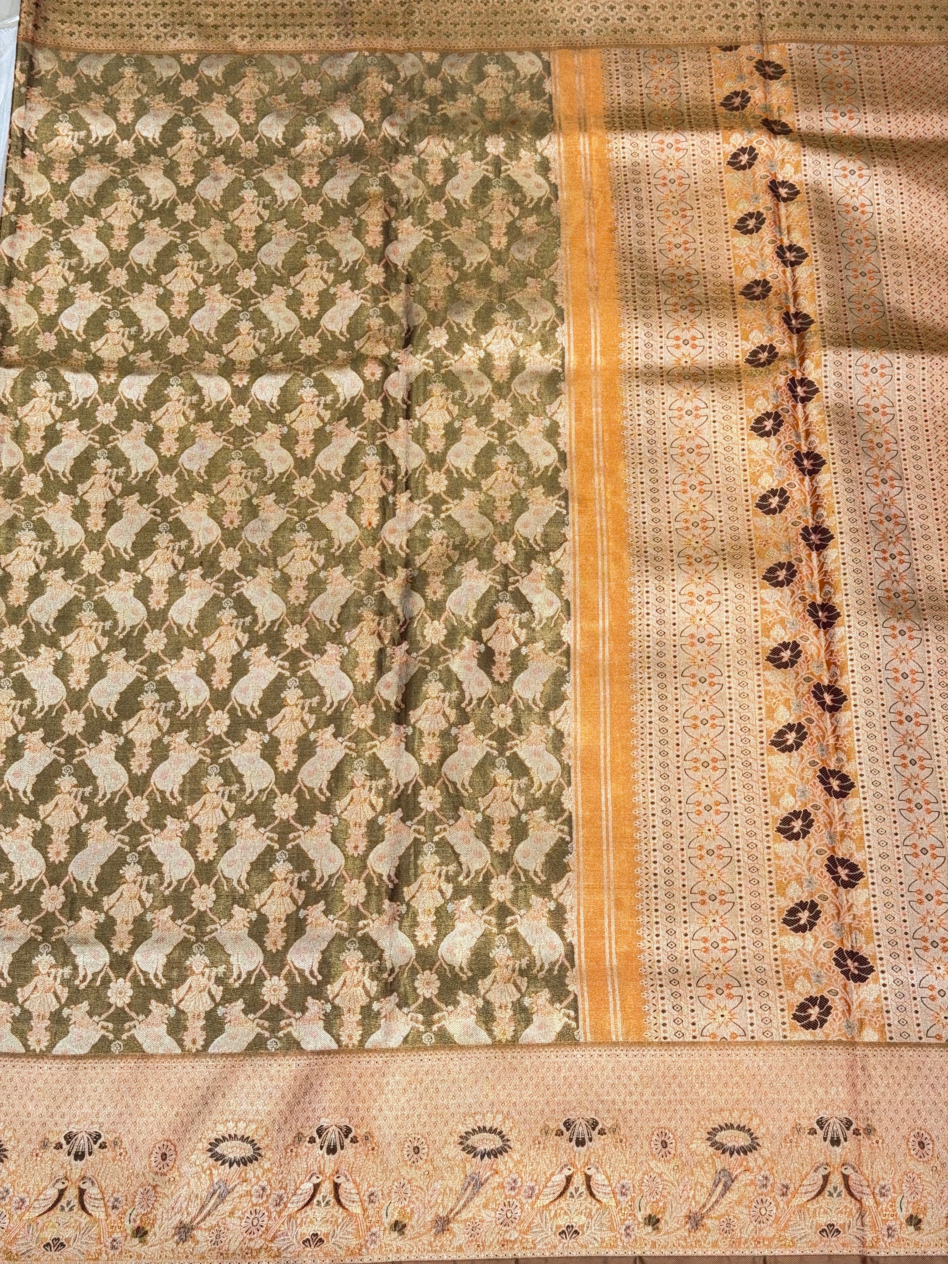 Ocher Nandi Edit Handloom Kanjivaram Tissue Silk Saree