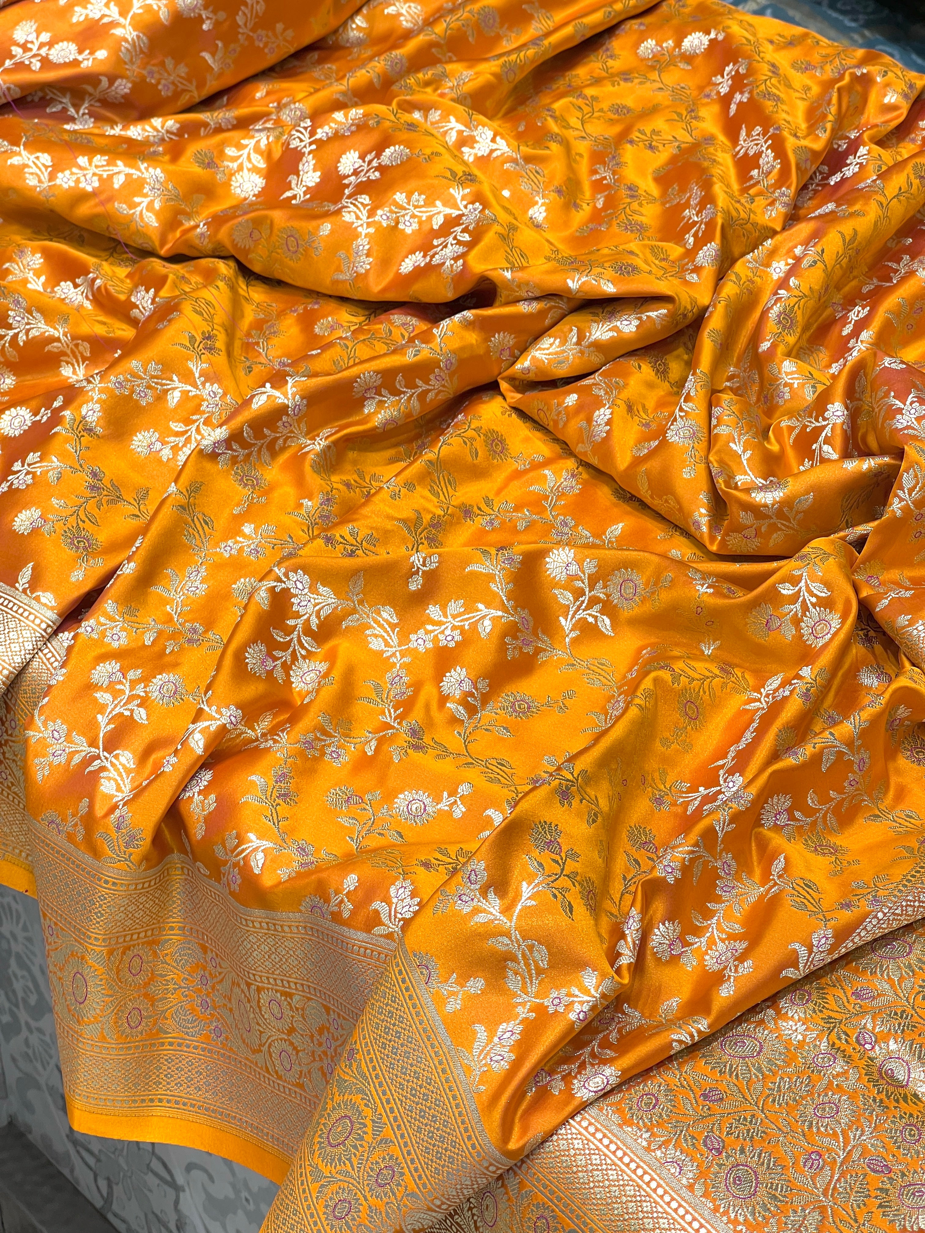 Mango Yellow Banarasi Flower Border Saree