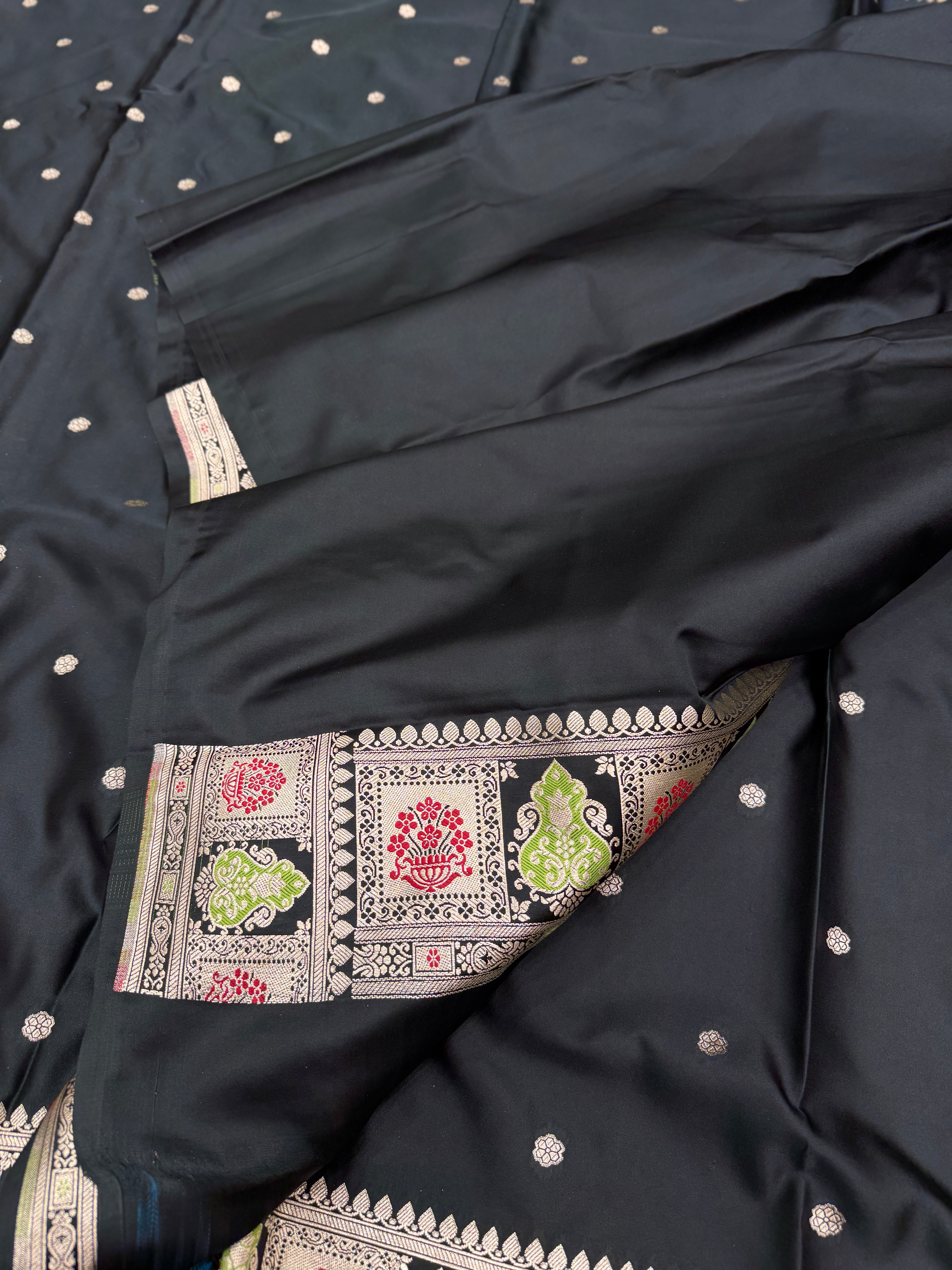 Black Meenakari Border Banarasi Silk Saree