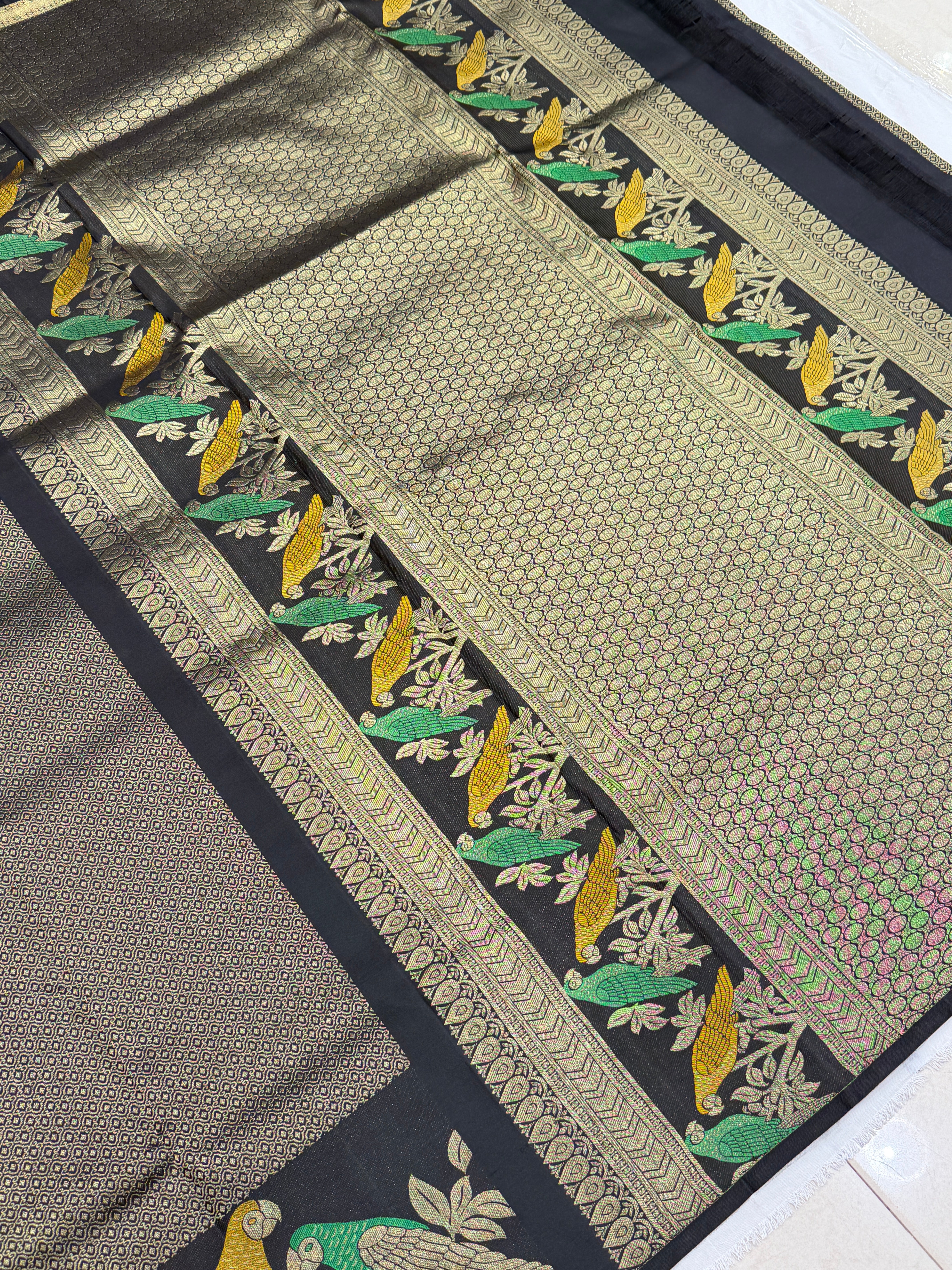 Black Parrot Deign Handloom Kanjivaram Tissue Silk Saree