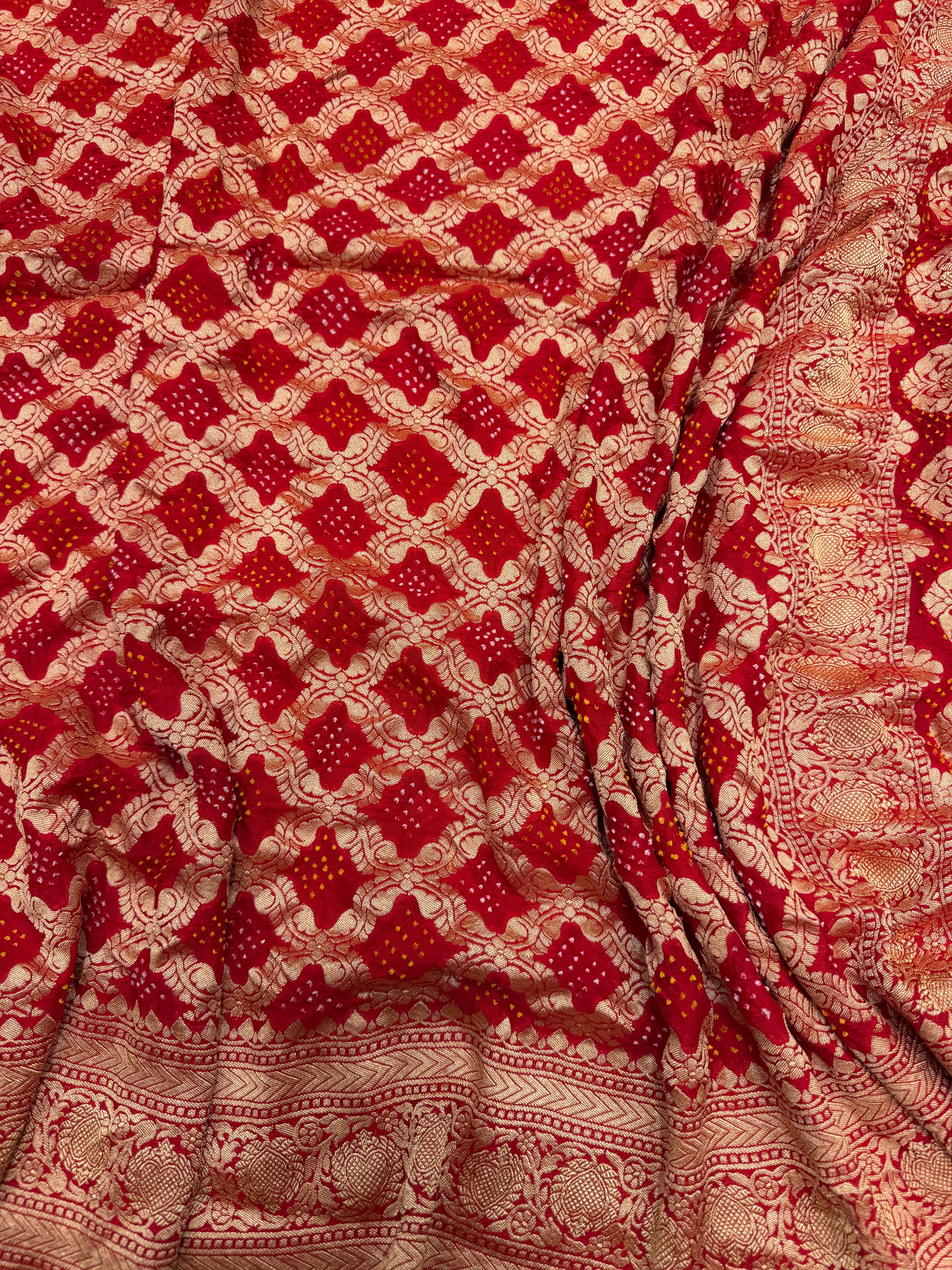 Red Heart Border Georgette Handloom Bandhej Bandhini Saree