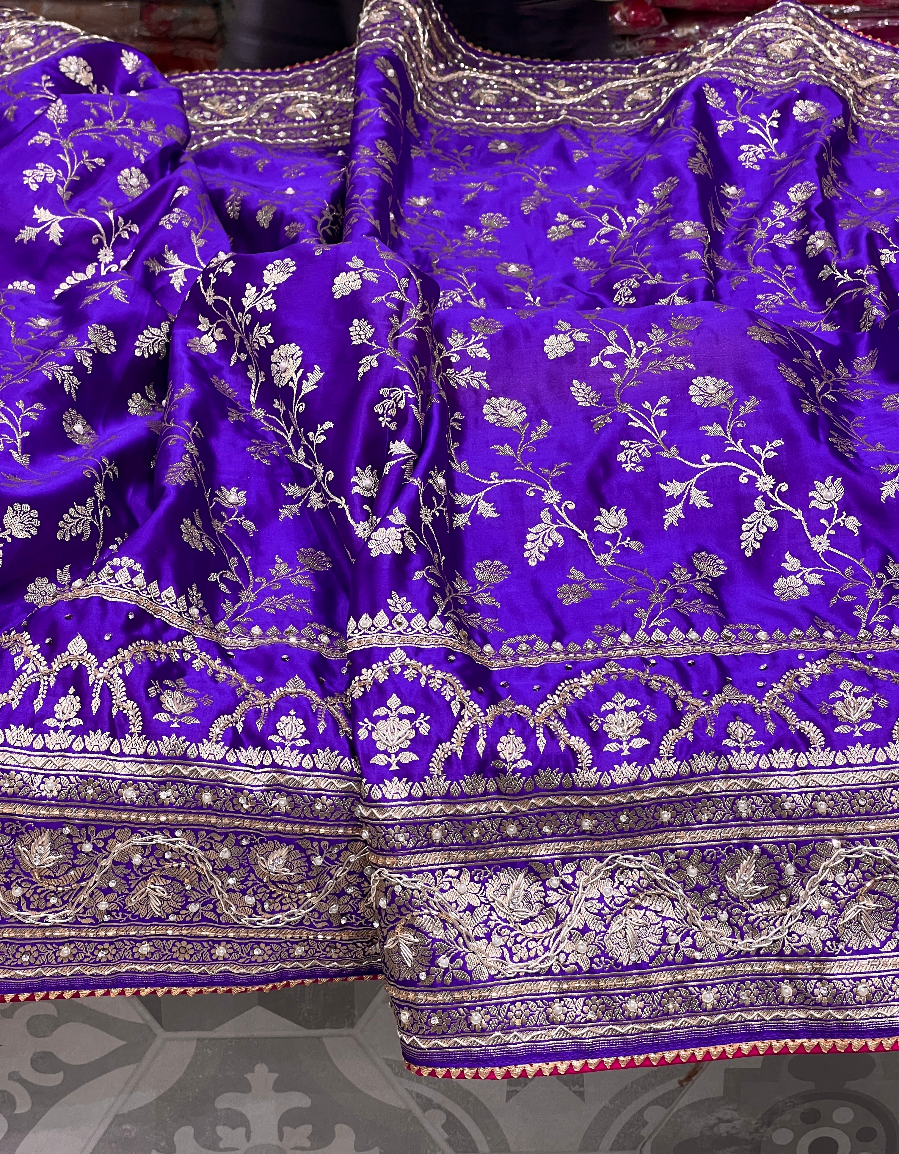 Purple Banarasi Chain Hand Embroidery Saree