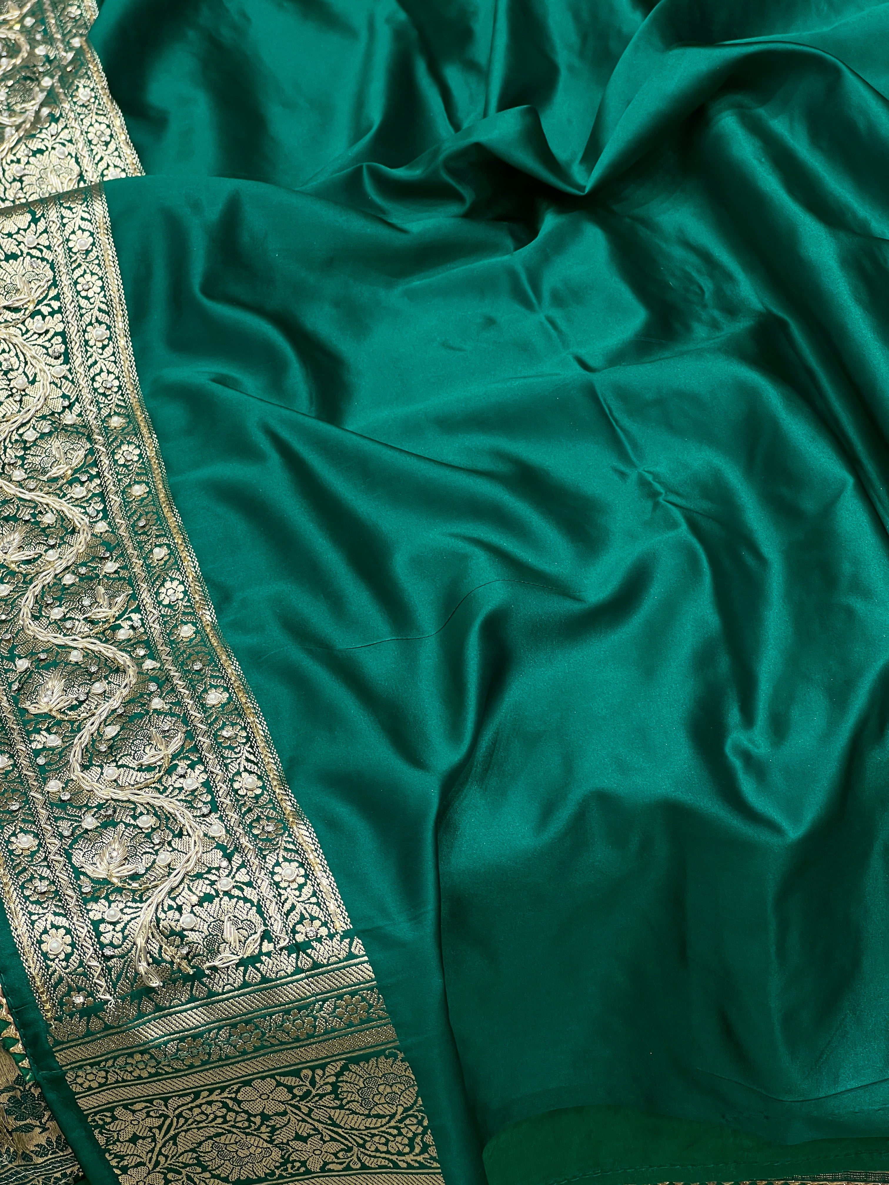 Warm Teal Green Banarasi Chain Embroidery Saree