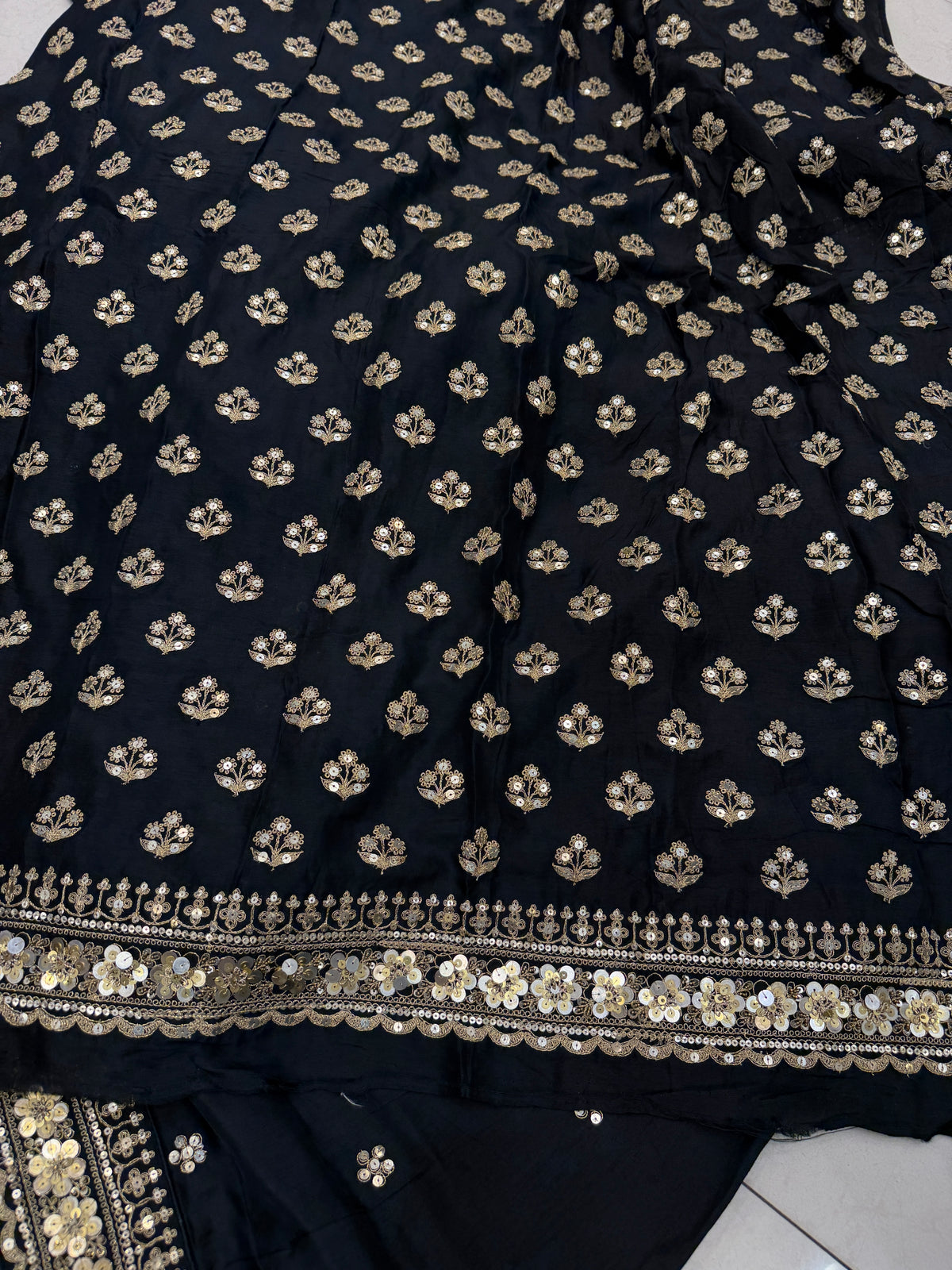 Black Pure Silk Sabyasachi Inspired Marodi Sequin Butti Saree