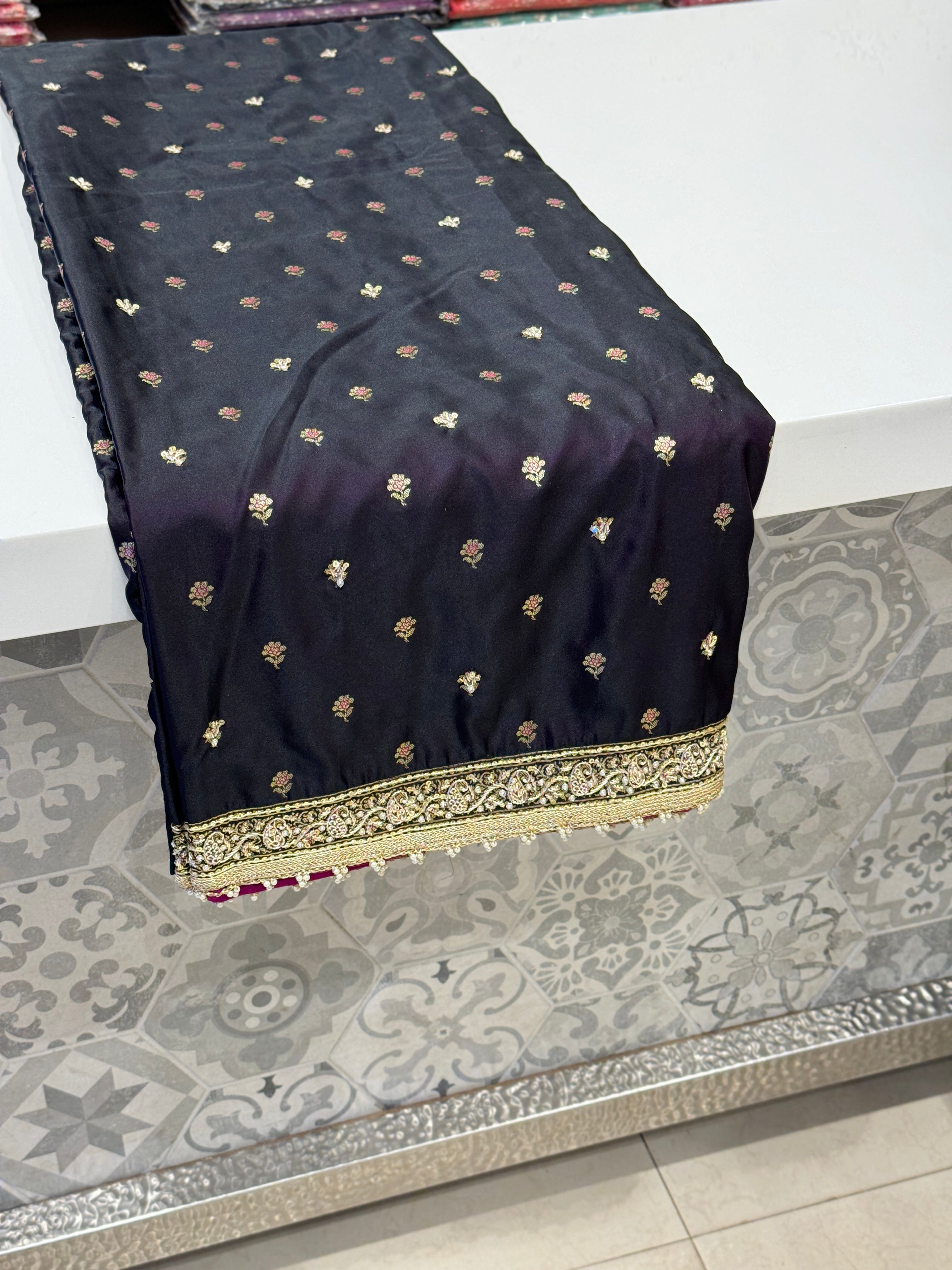 Banarasi Hand Embroidery Saree