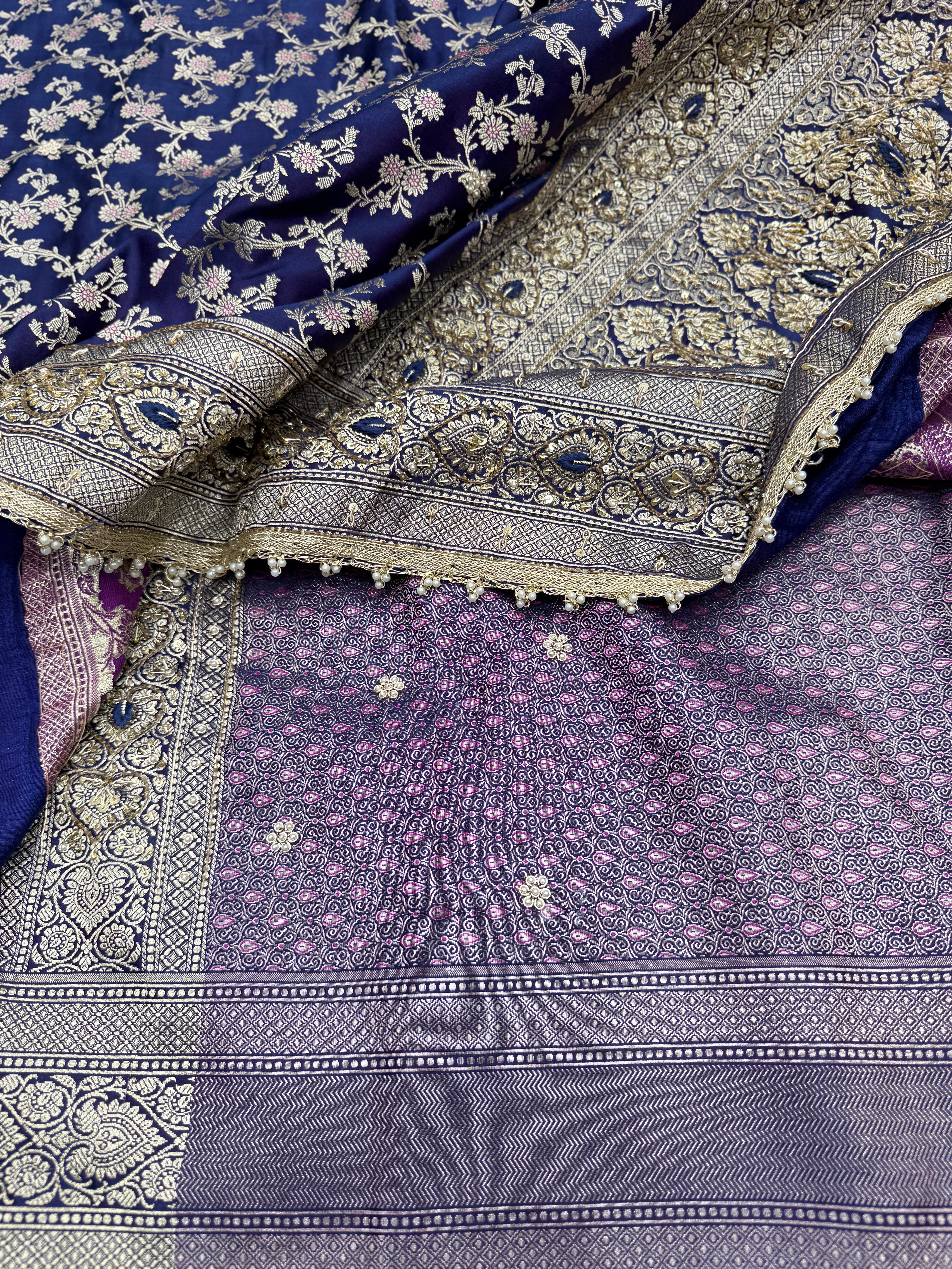 Cross Violet Banarasi Zardosi Resham Hand Embroidery Heart Border Saree
