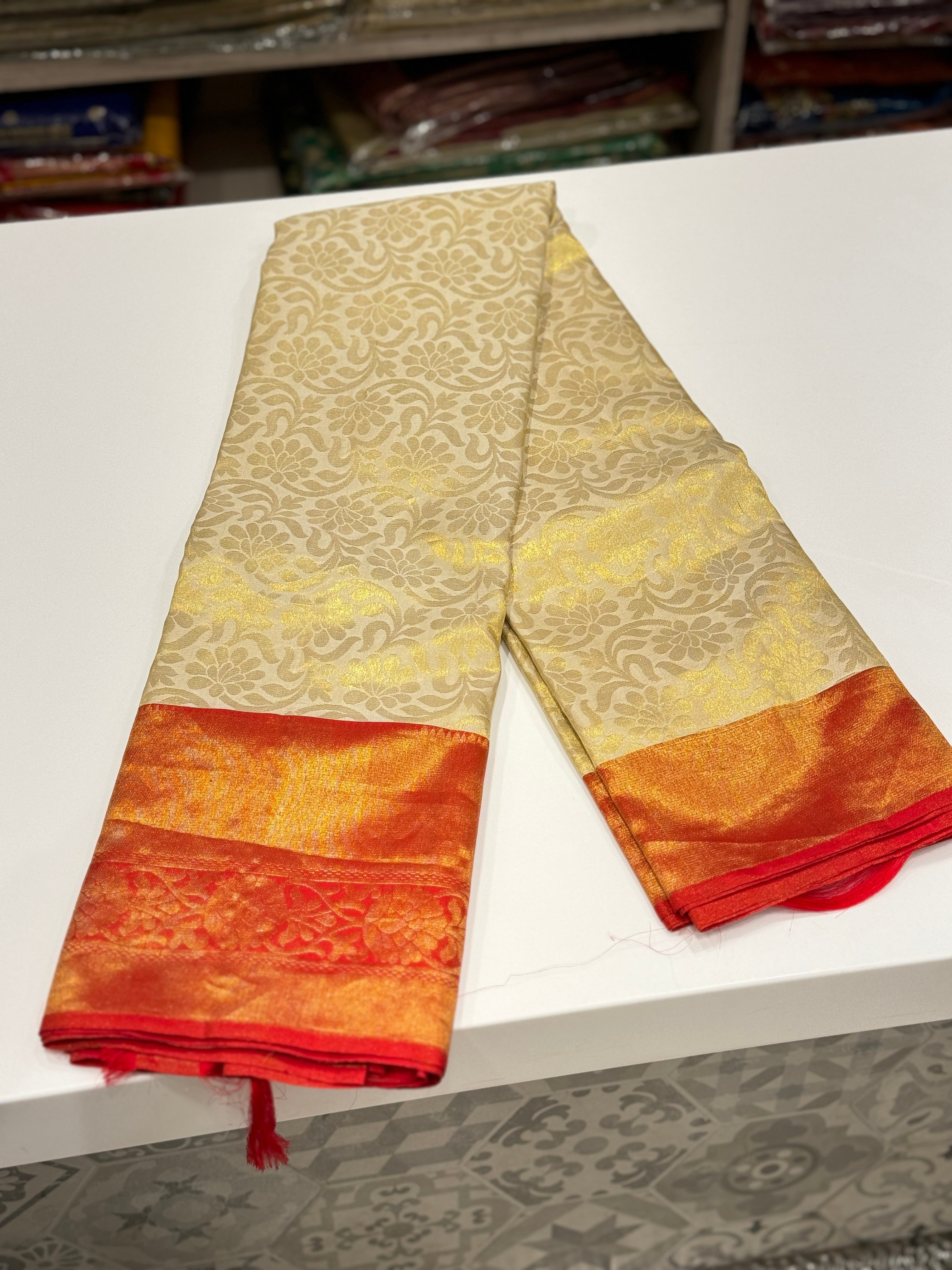 Zari Handloom Silk Red Pallu Kanjivaram