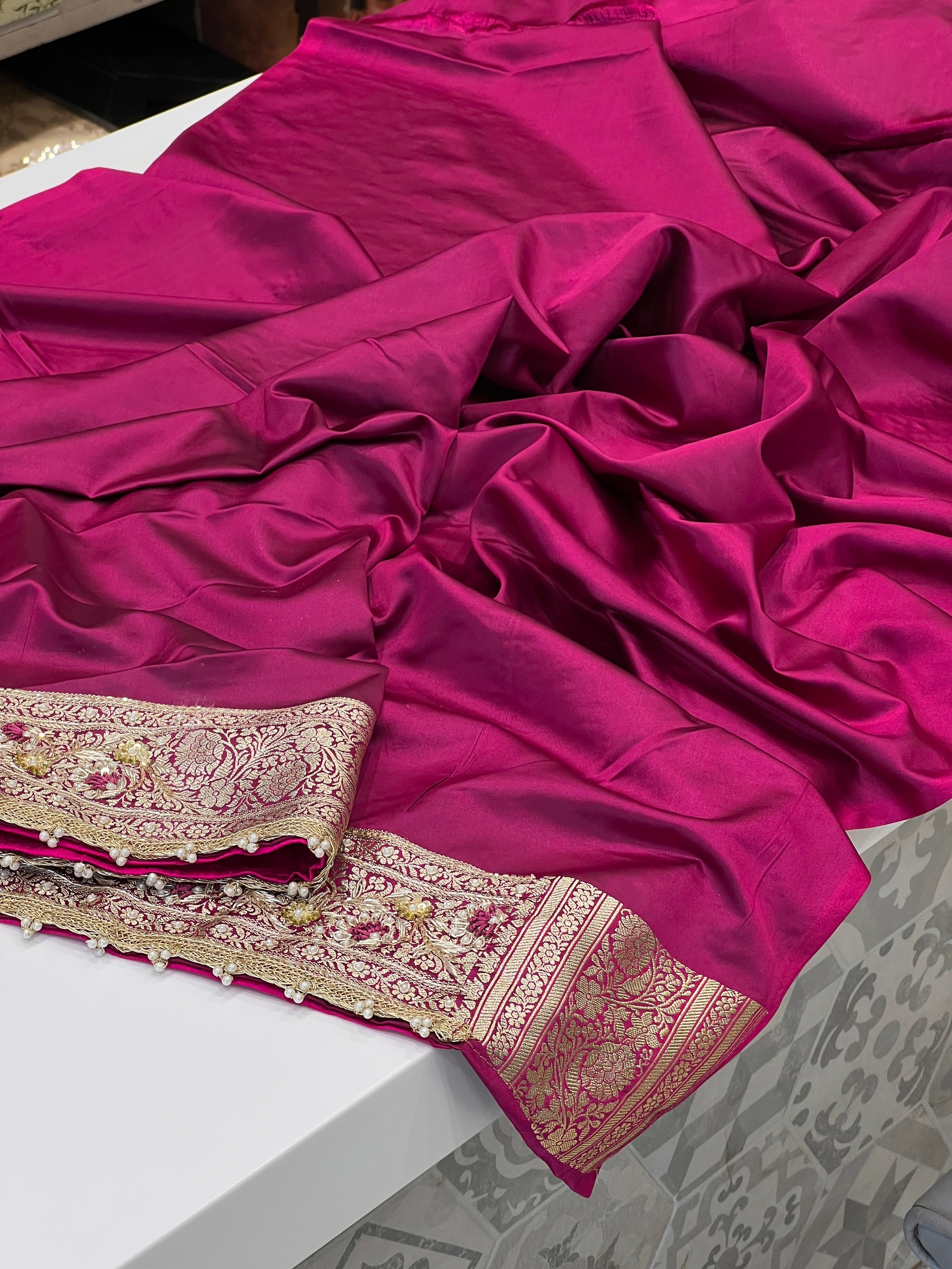 Wine Banarasi Crown Border Resham Embroidery Saree