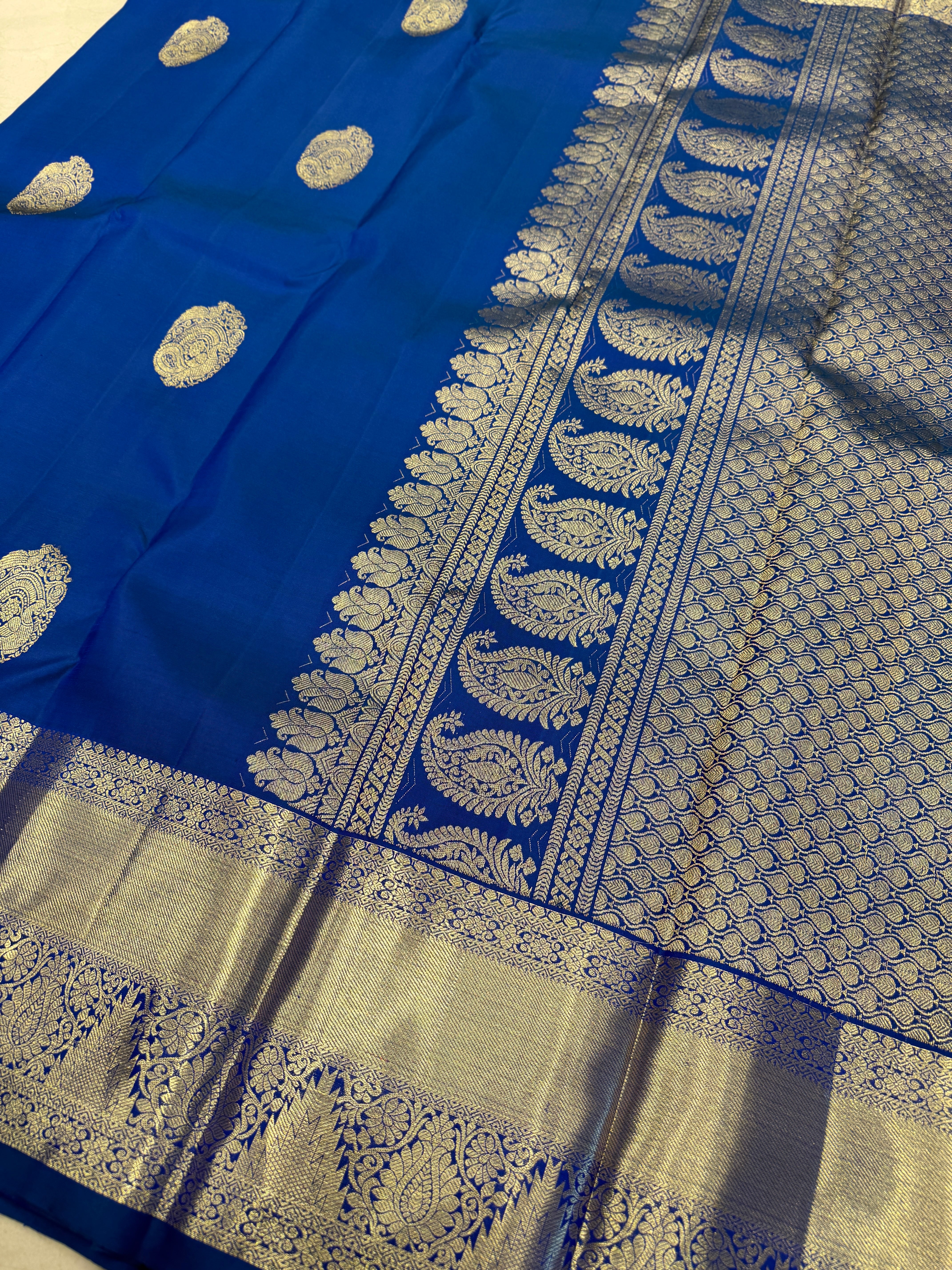 Royal Blue Peacock Motif Handloom Pure Silk Kanjivaram Saree