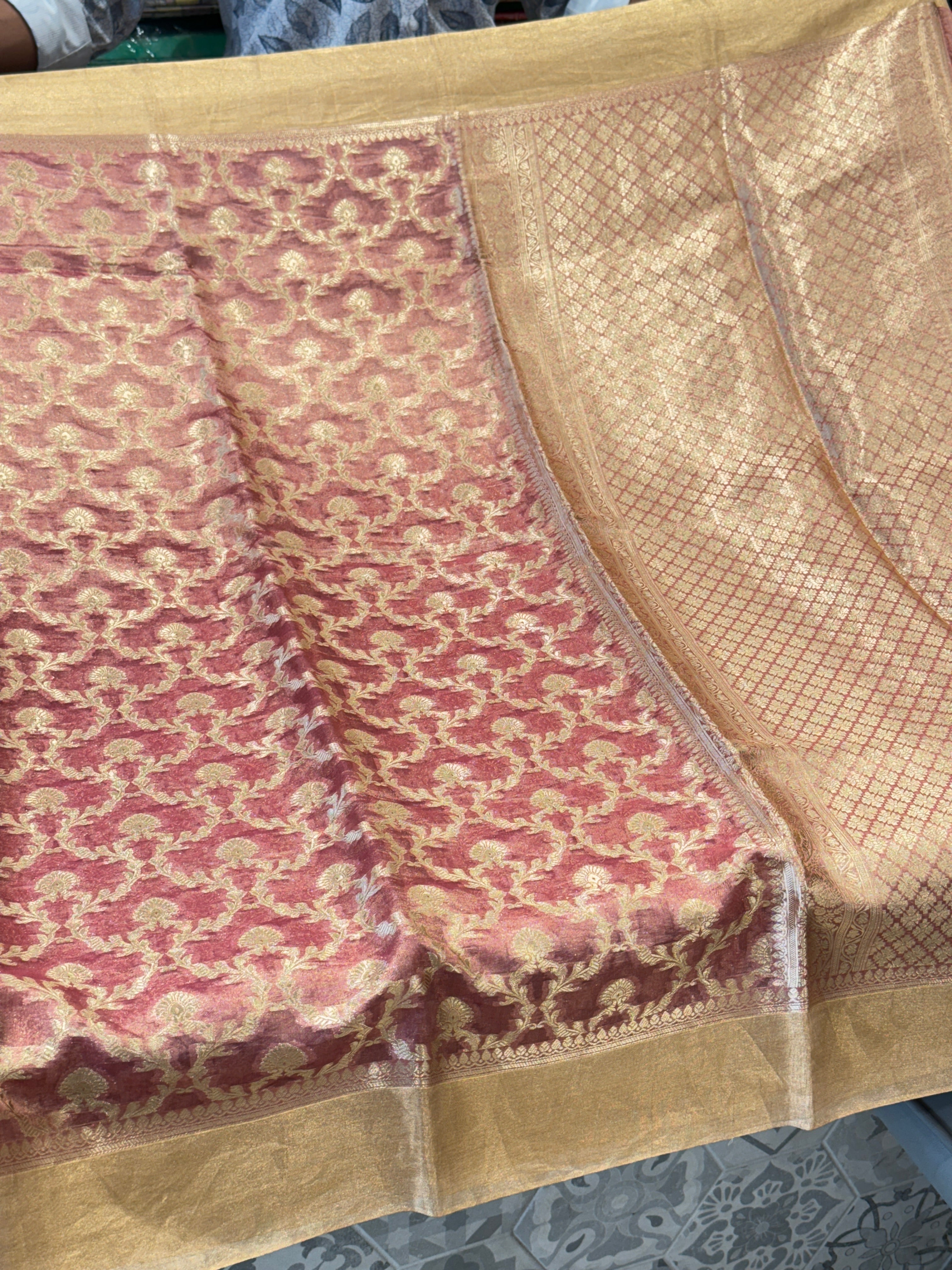 Rani Banarasi Pure Tissue Weaved Saree