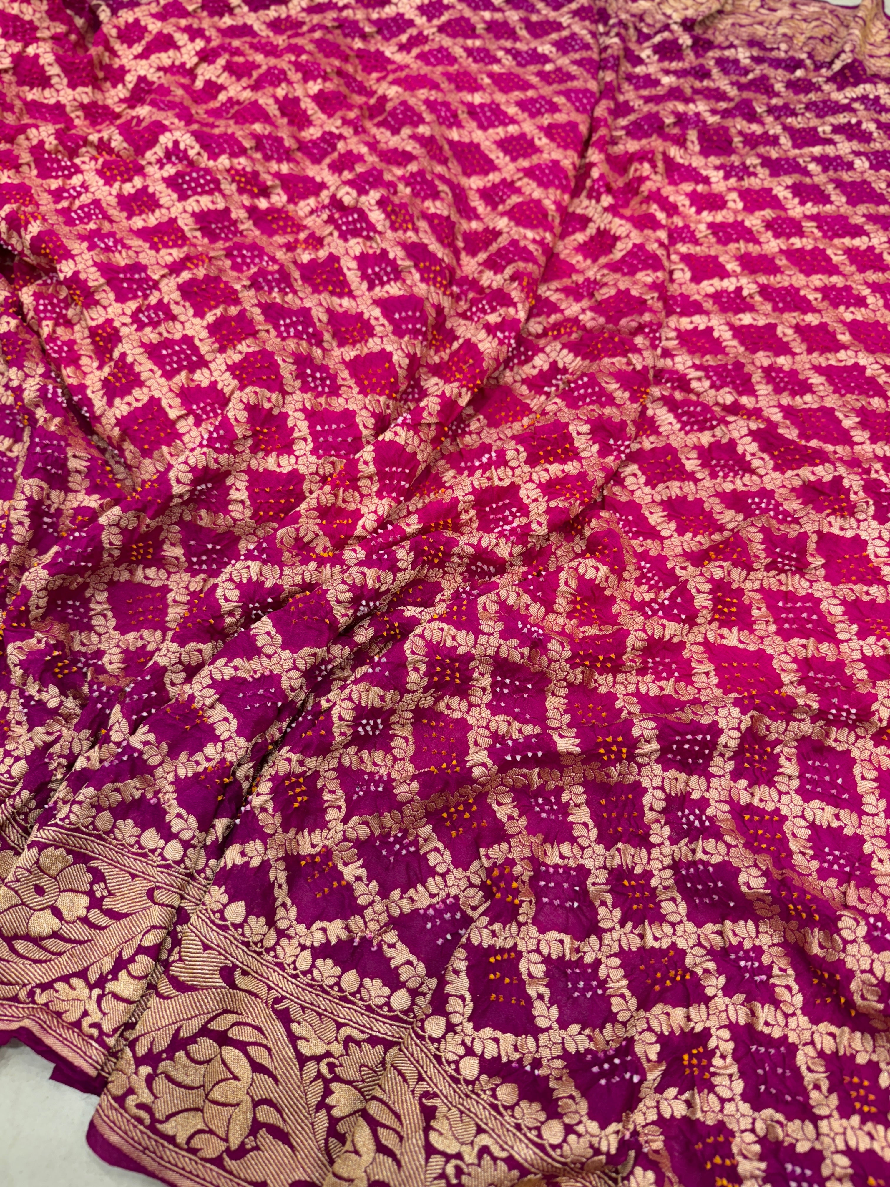 Shaded Rani Purple Bandhej Bandhini Saree