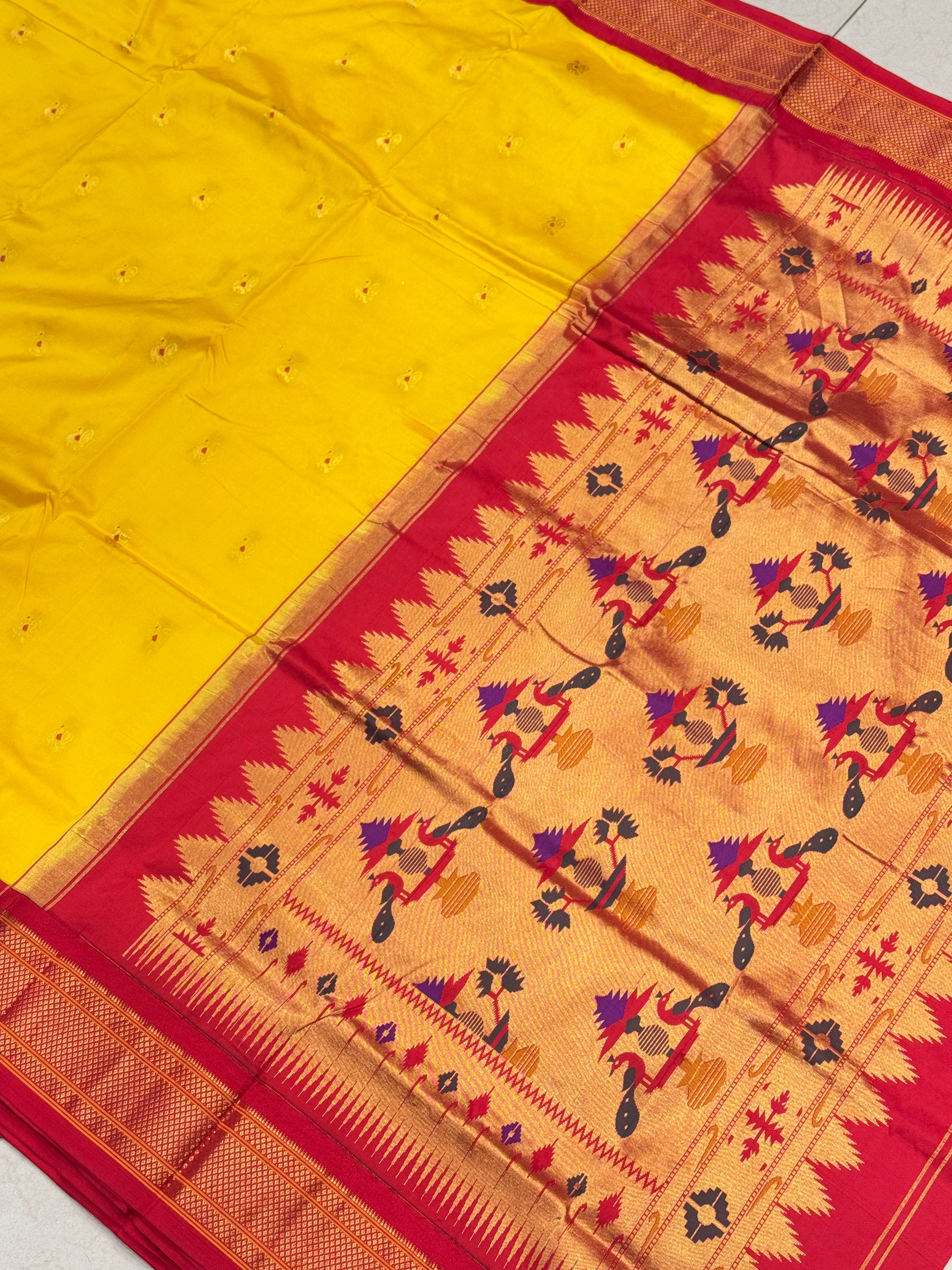 Yellow Red Morbangdi Paithani Saree