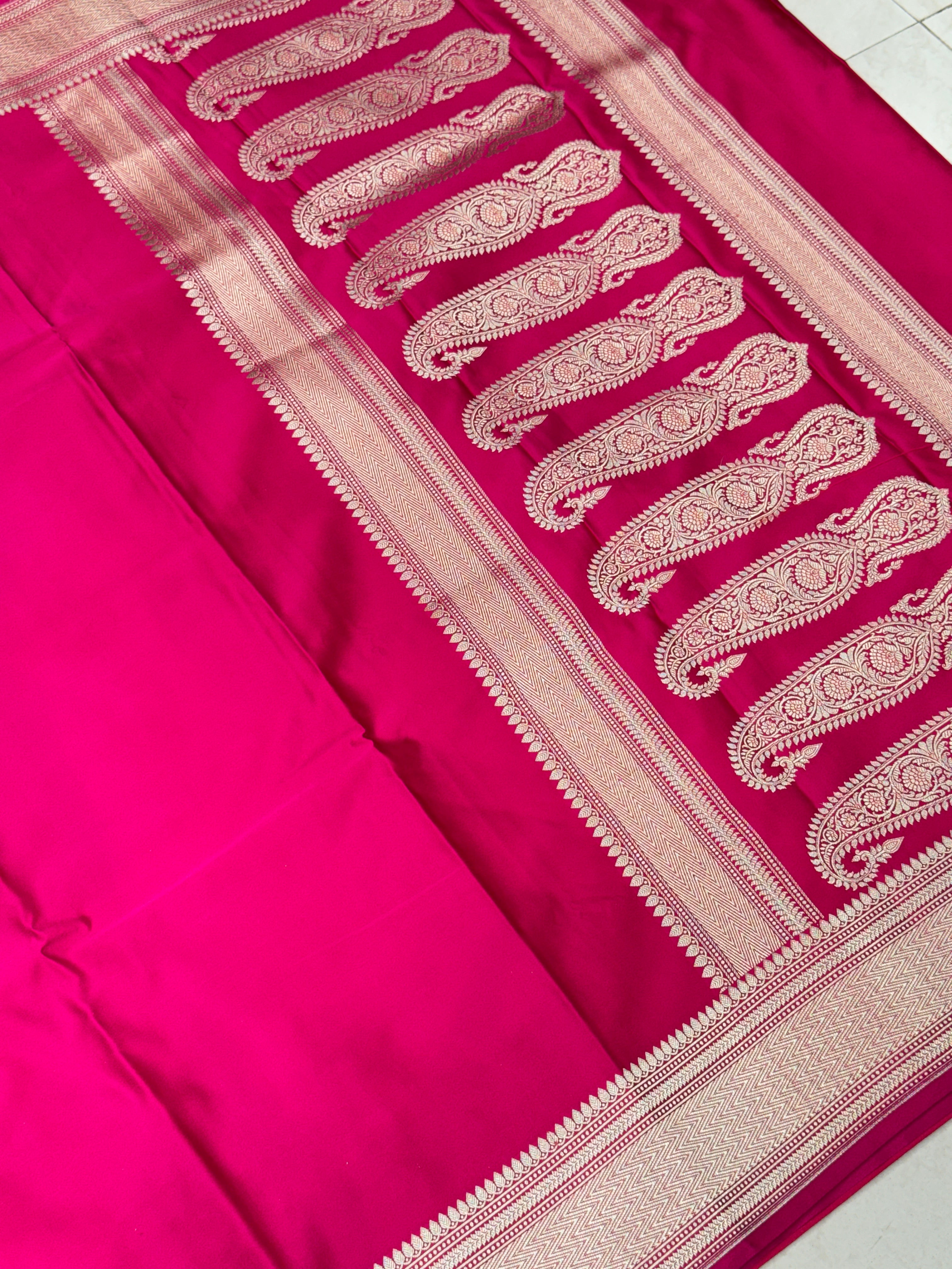 Rani Banarasi Silk Plain Border Saree