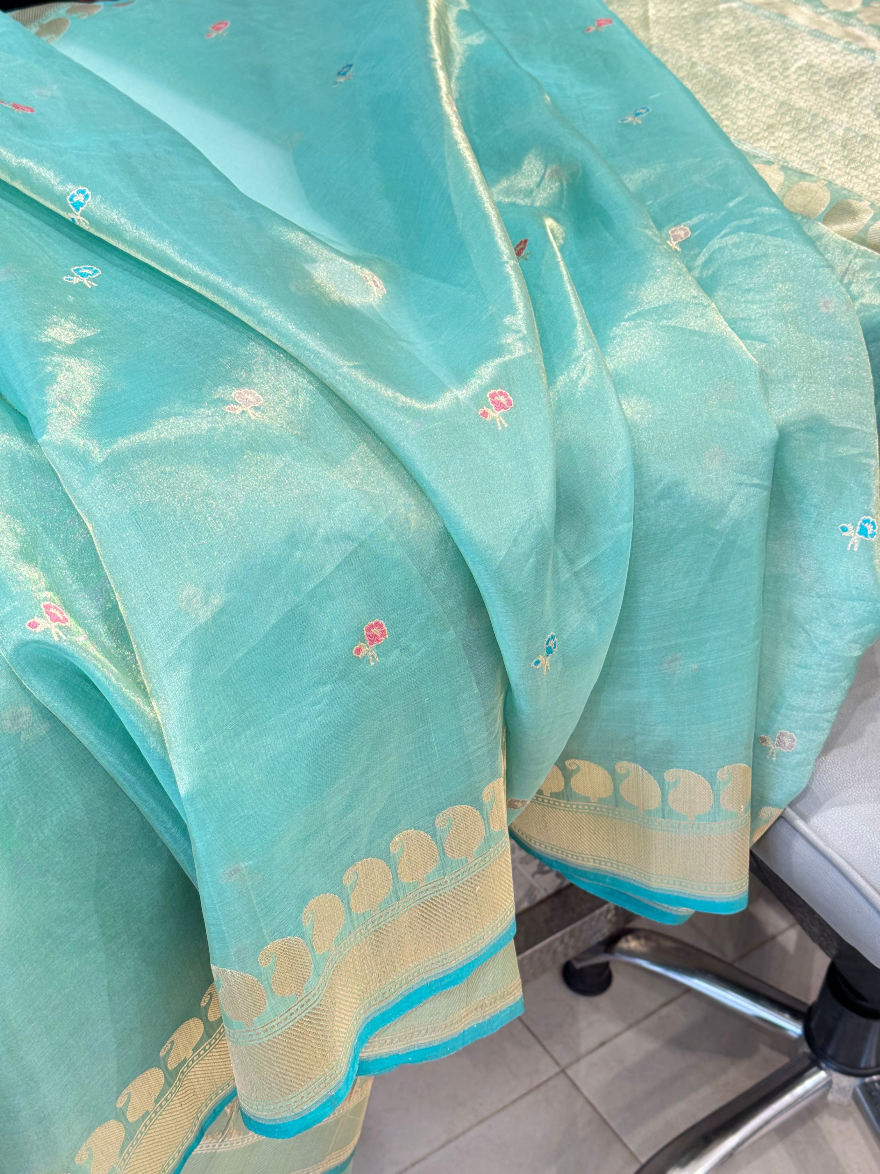 Sea Green Meena Handloom Banarasi Tissue Kadwa Saree