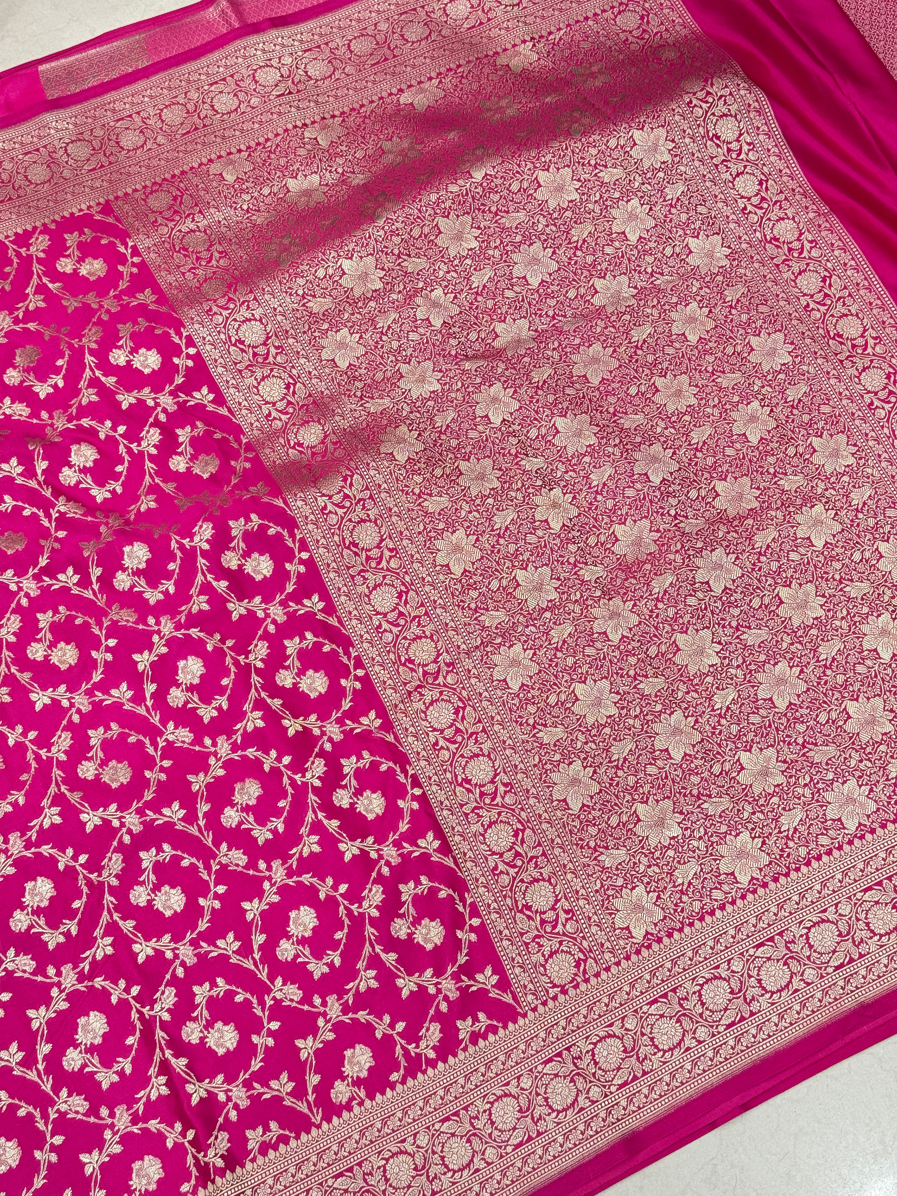 Rani Budding Rose Jaal Banarasi Silk Saree