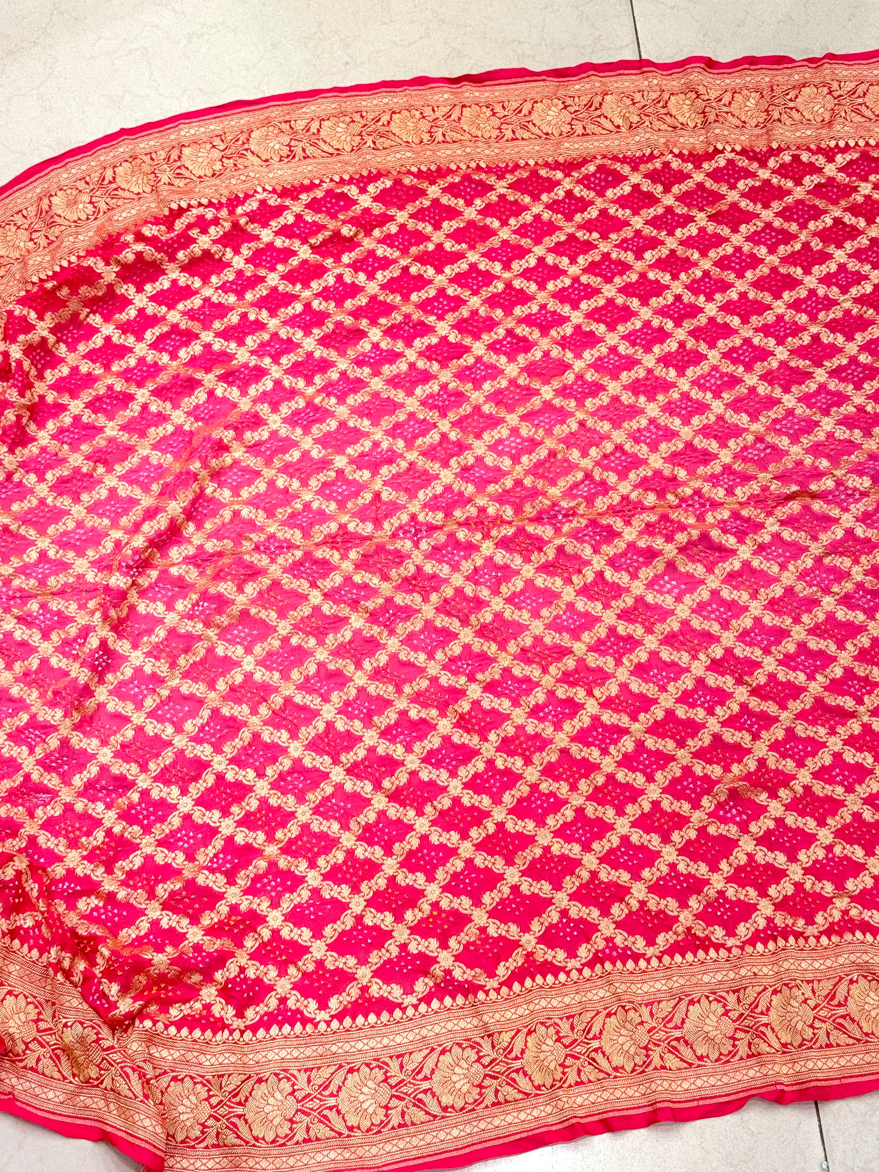 Shaded Pink Peach Bandhej Bandhini Saree