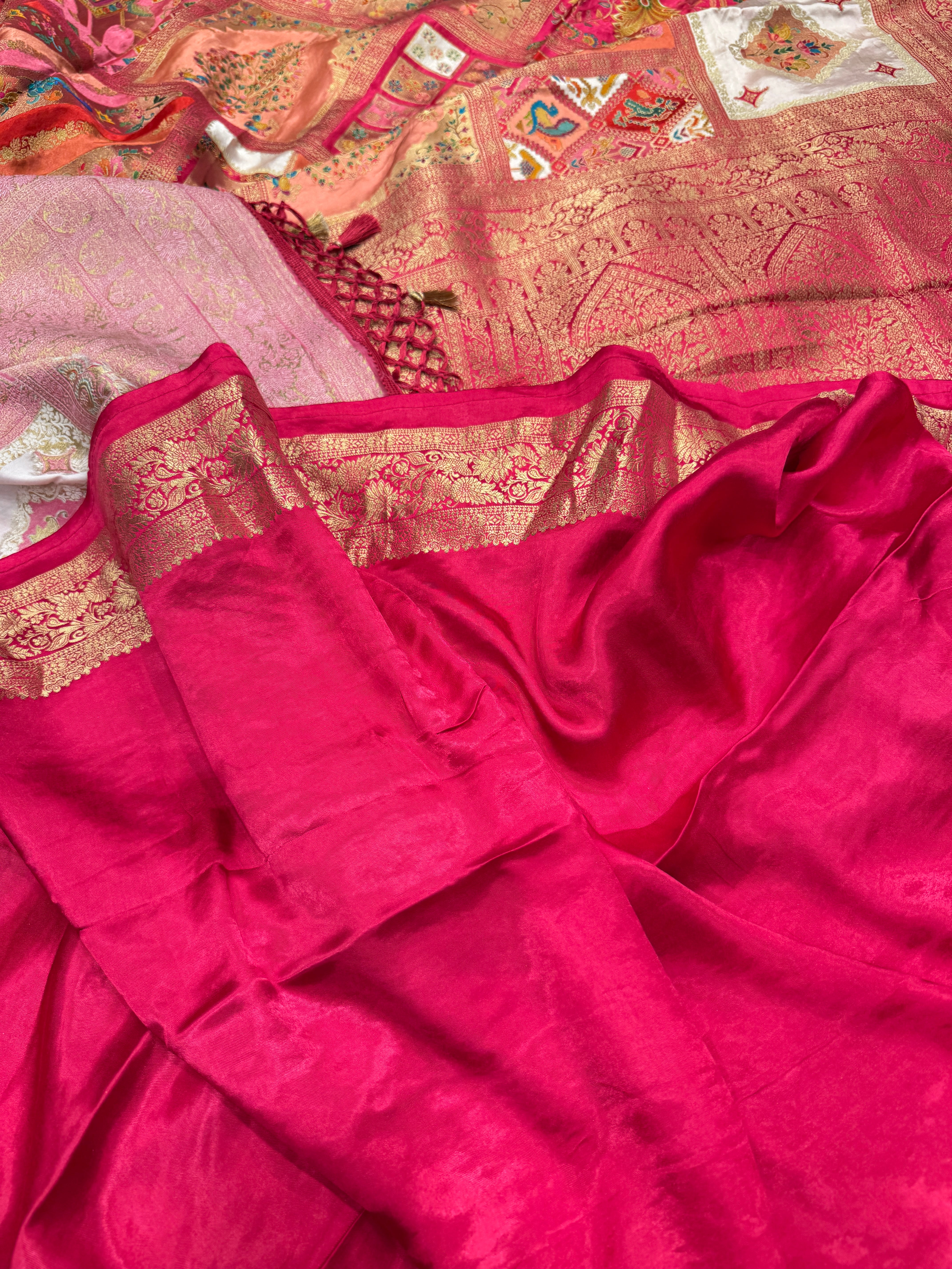 Contemporary Rangkat Modal Banarasi Weaved Saree