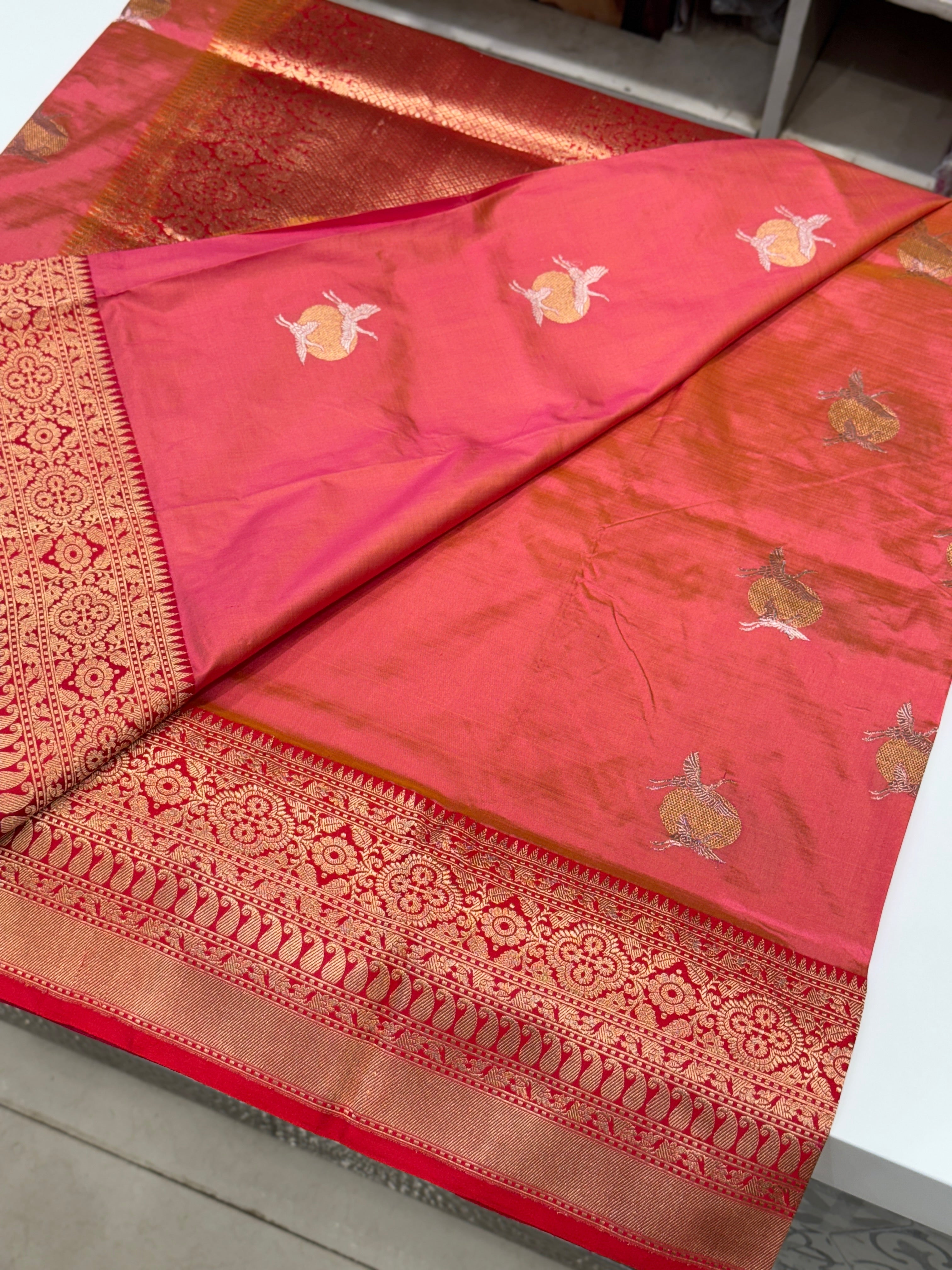 Dhup Chaav Banarasi Handloom Shikara Saree