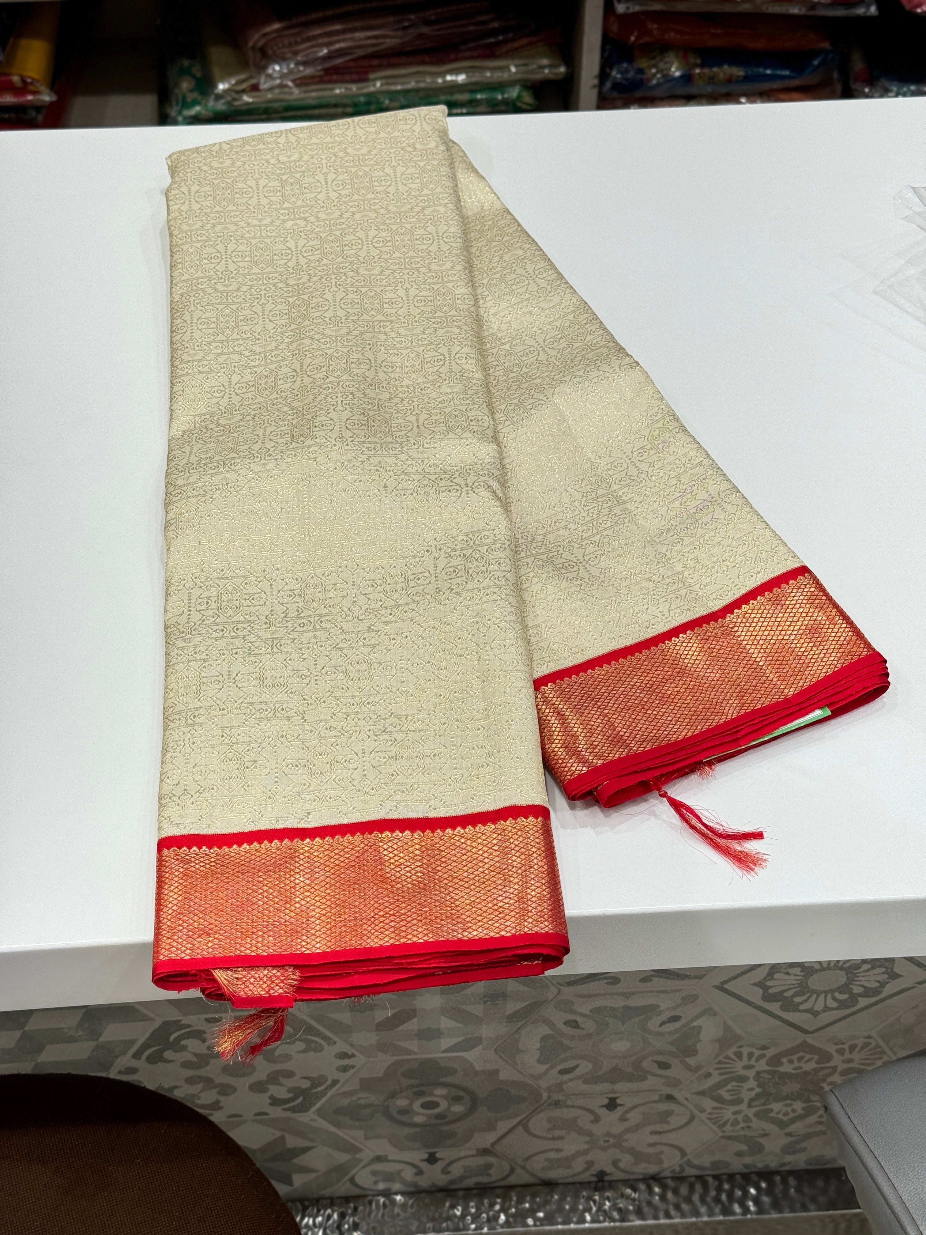 Handloom Silk Red Pallu Kanjivaram