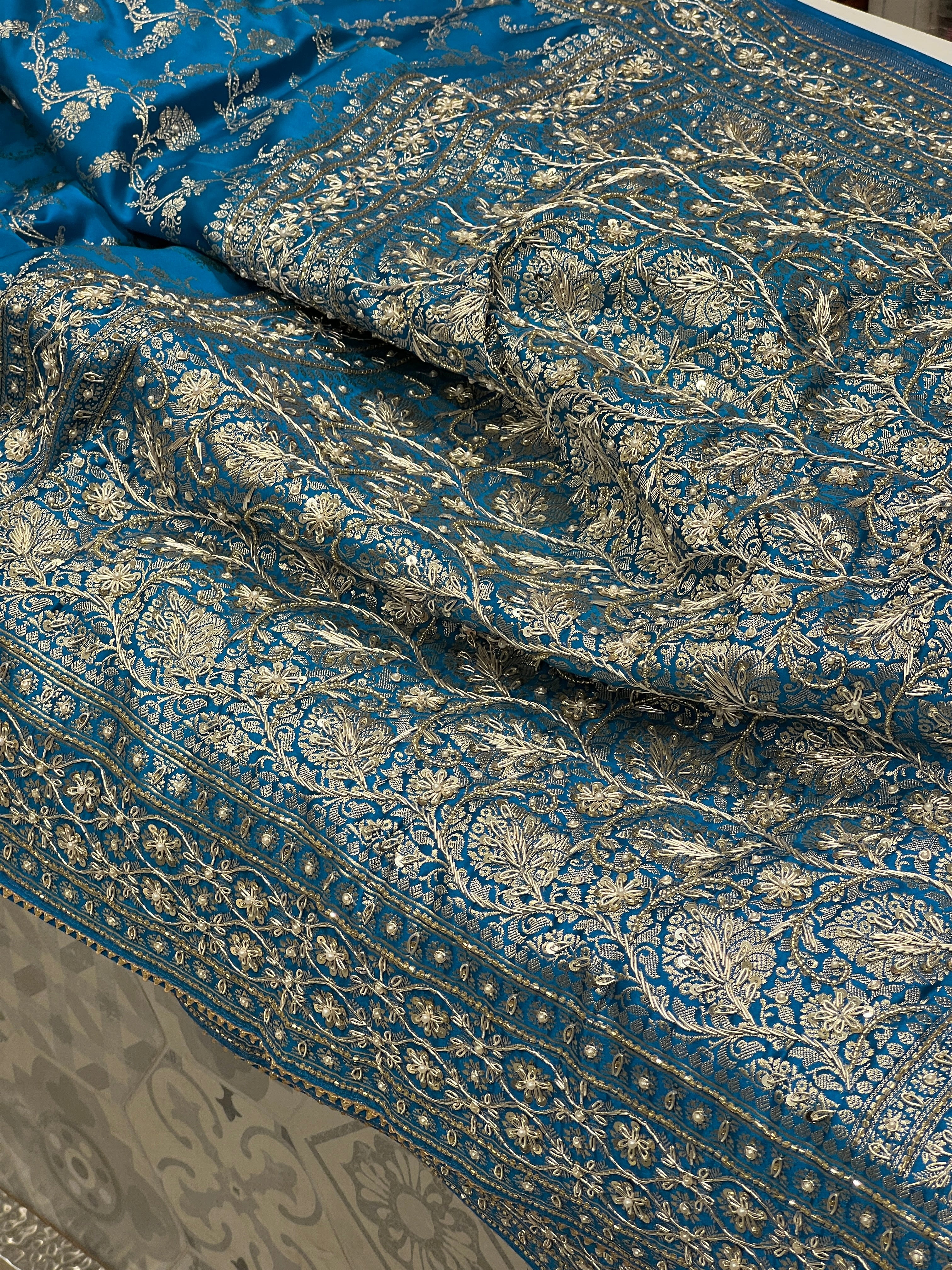 Blue Banarasi Leaf Pallu Hand Embroidery Saree