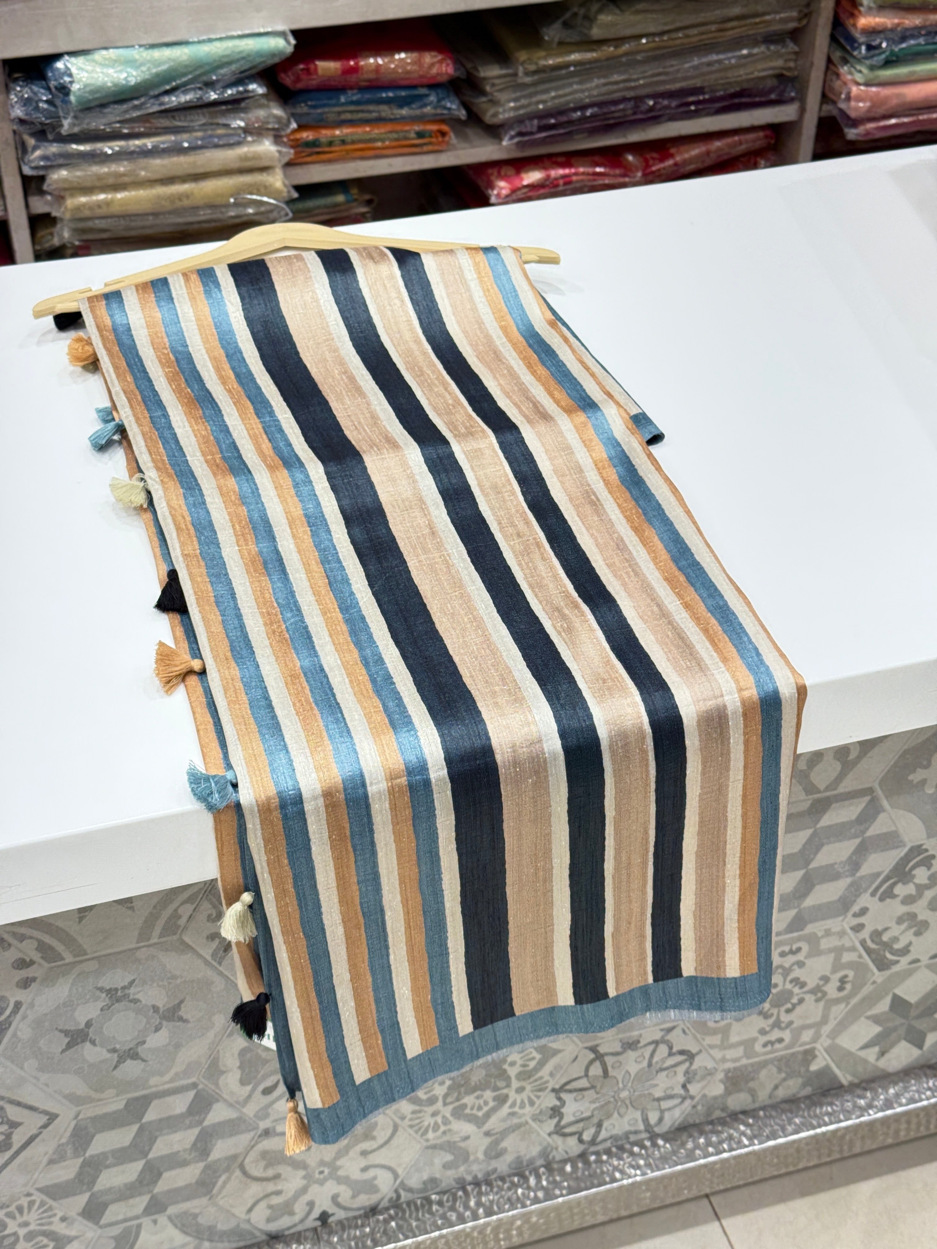 Beige Blue Contemporary Printed Tussor Saree