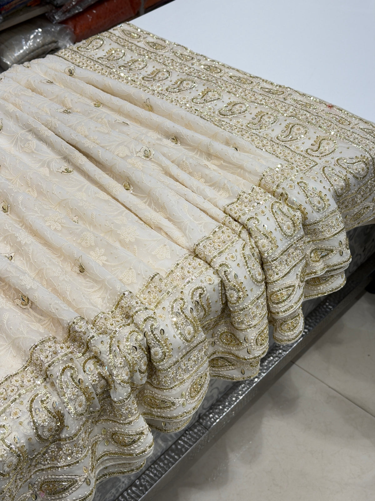 Moti White Chikankari Georgette Pita Sequin Hand Embroidery Saree