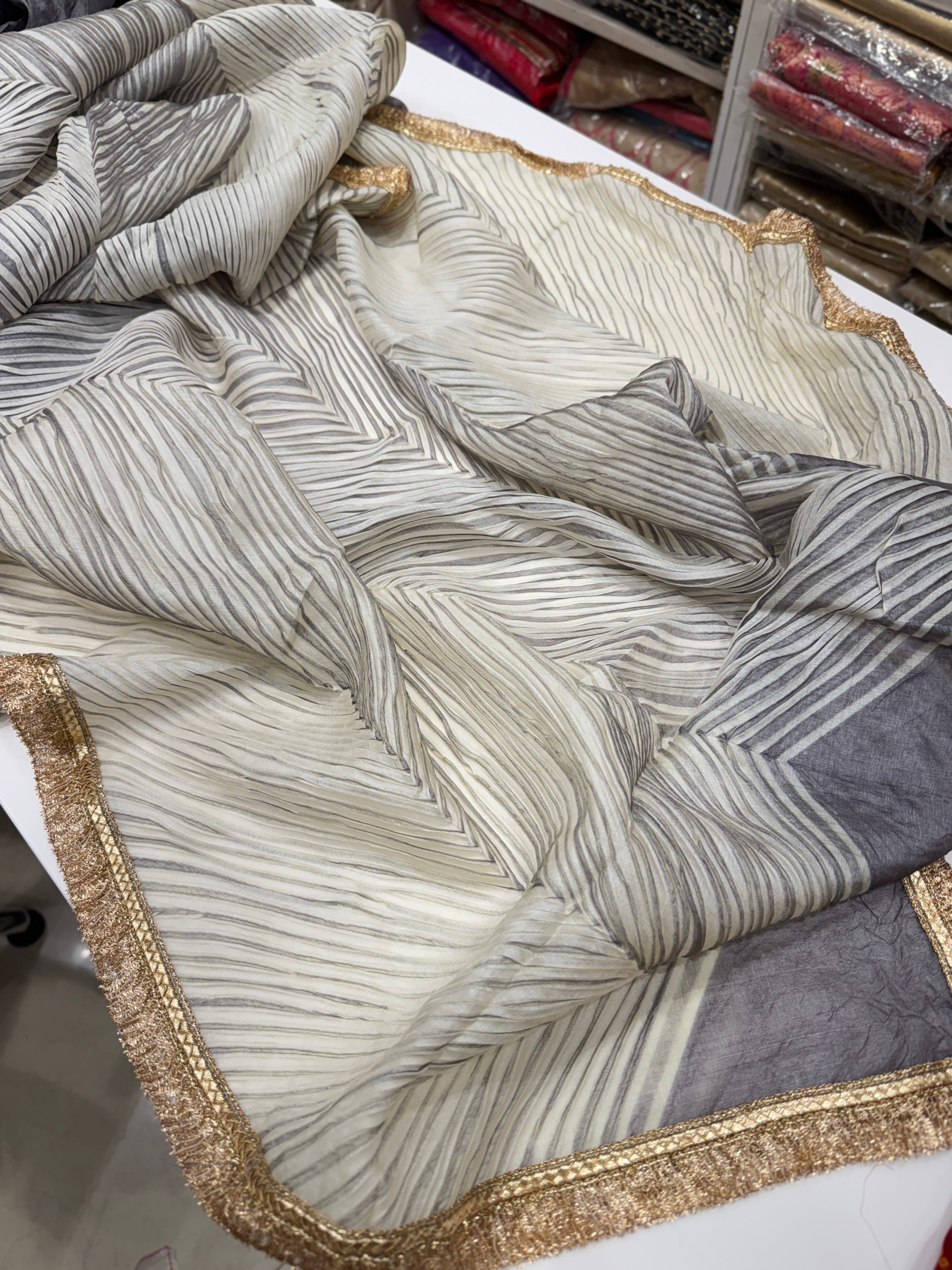 Grey Pure Tussor Crushed Pallu Ready Blouse Saree