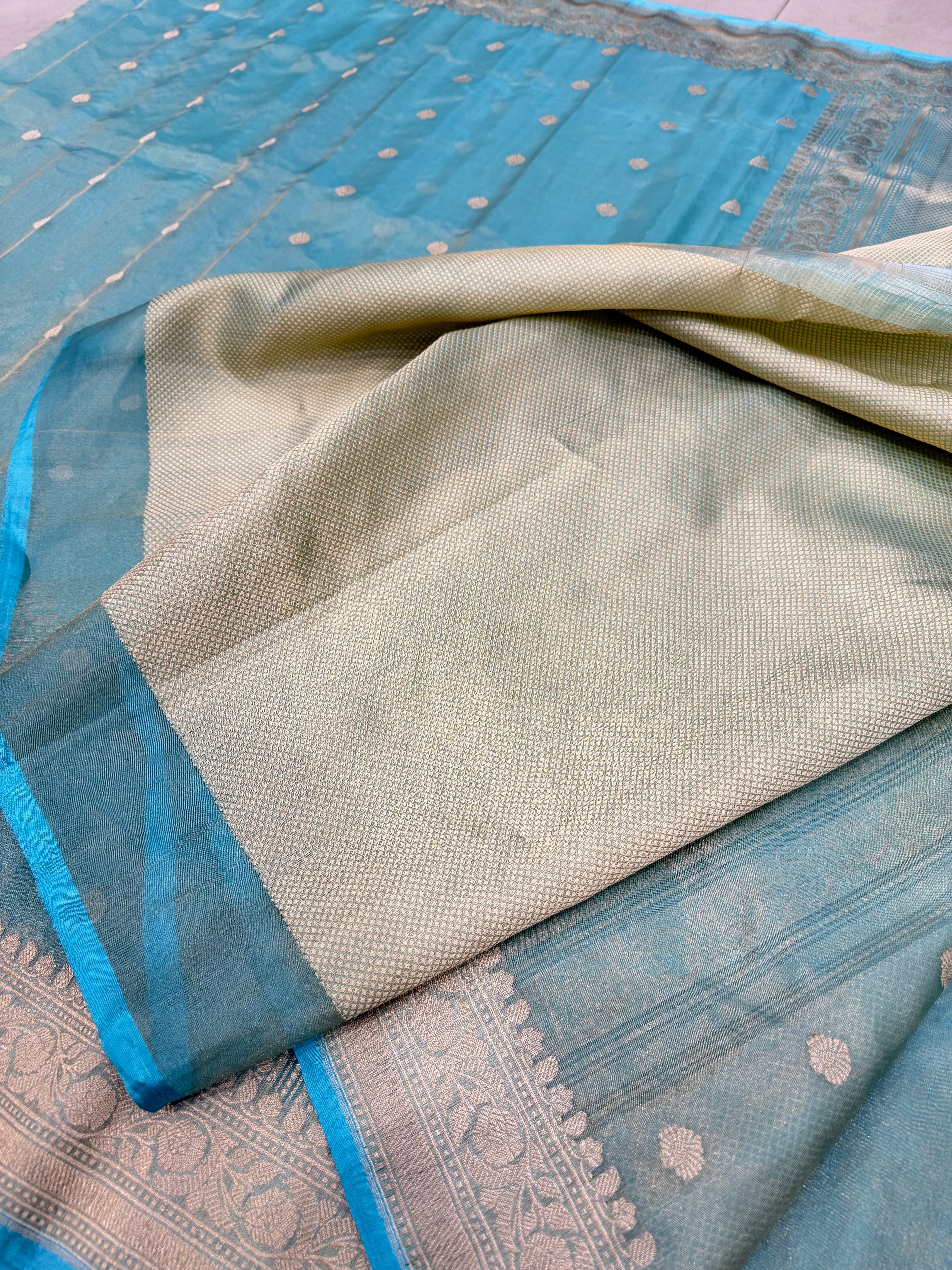 Sea Green Handloom Banarasi Tissue Kadwa Butti Saree